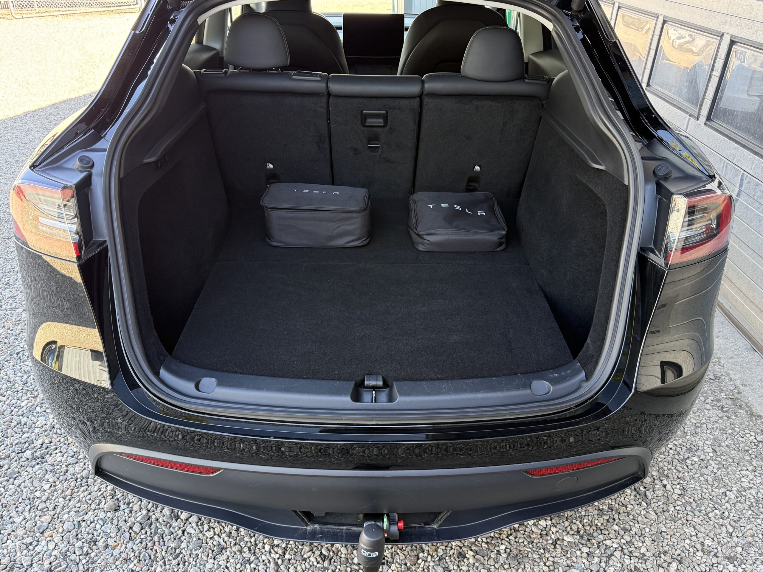 Tesla Model Y Long Range AWD 5d