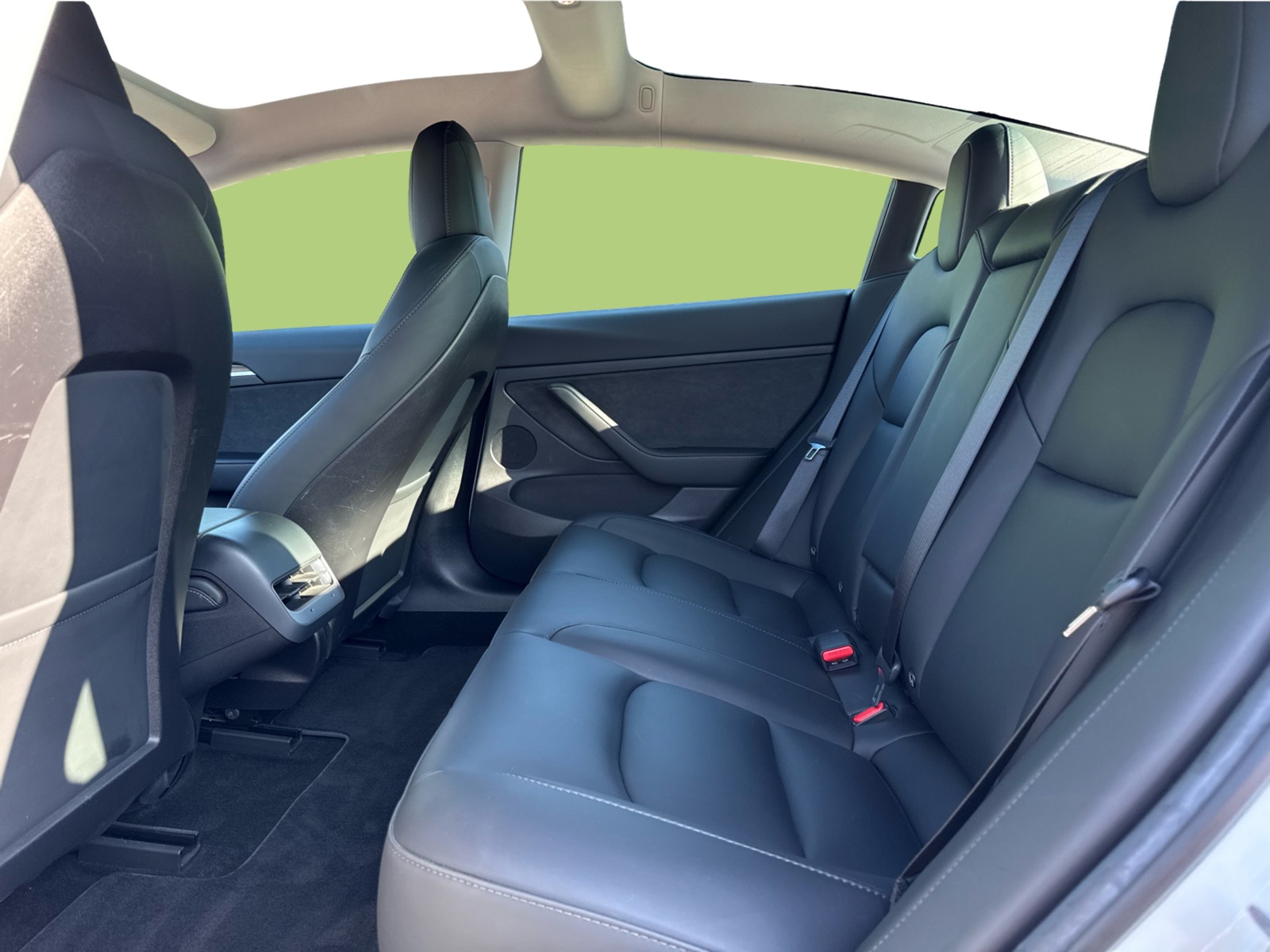 Tesla Model 3 RWD 4d