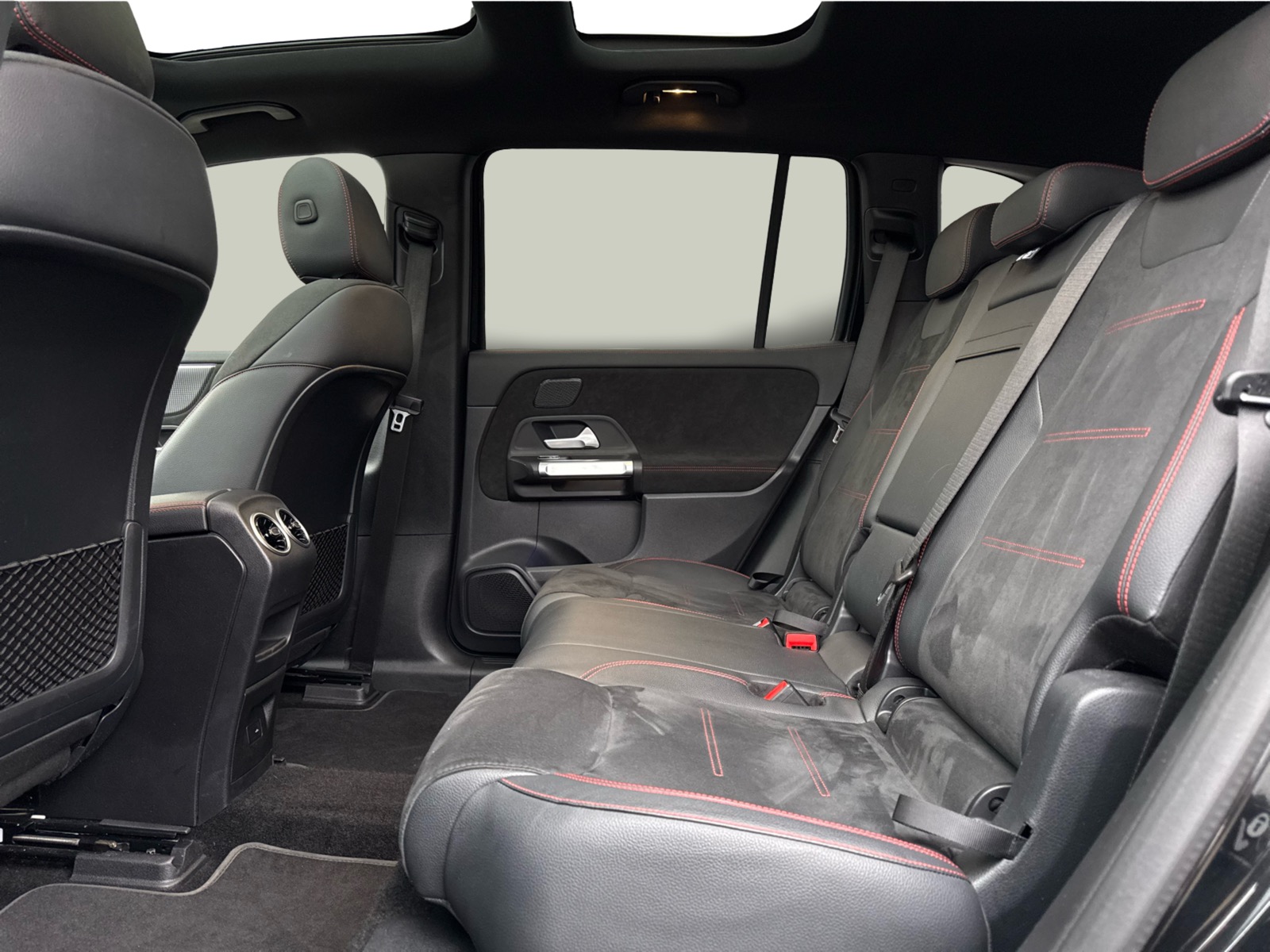 Mercedes EQB300 AMG Line 4Matic 5d