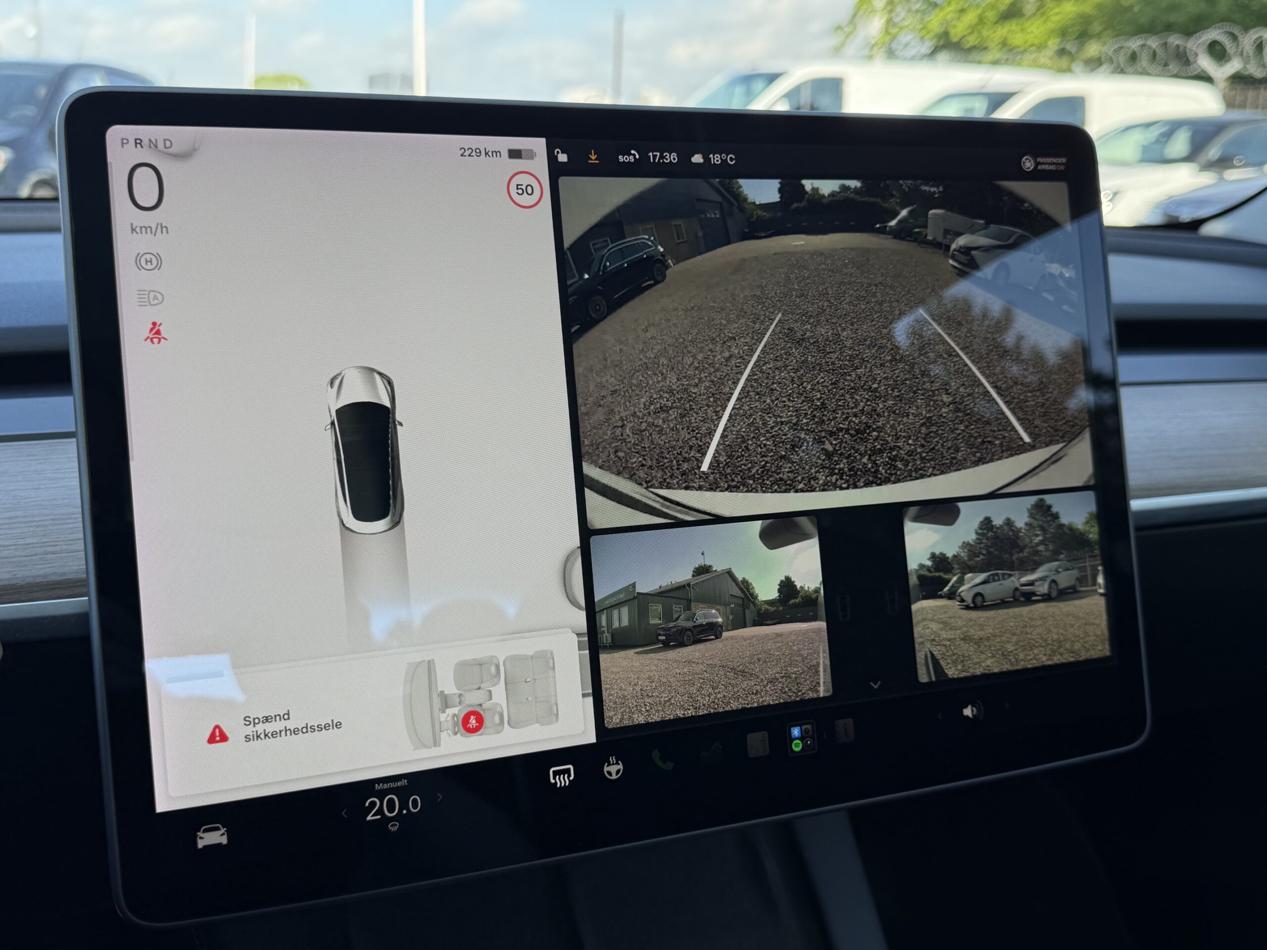 Tesla Model 3 RWD 4d