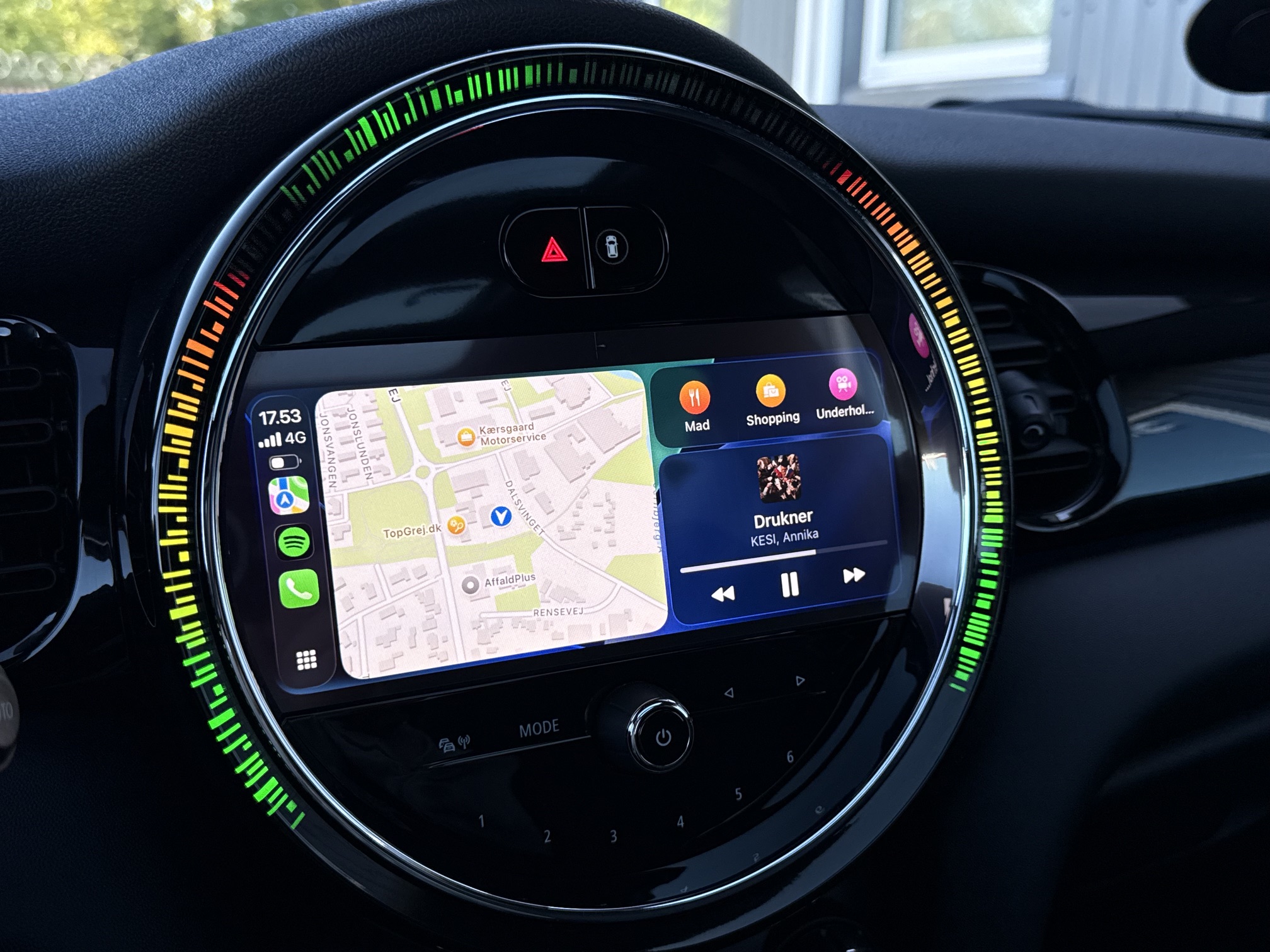 MINI Cooper SE Camden Edition 3d
