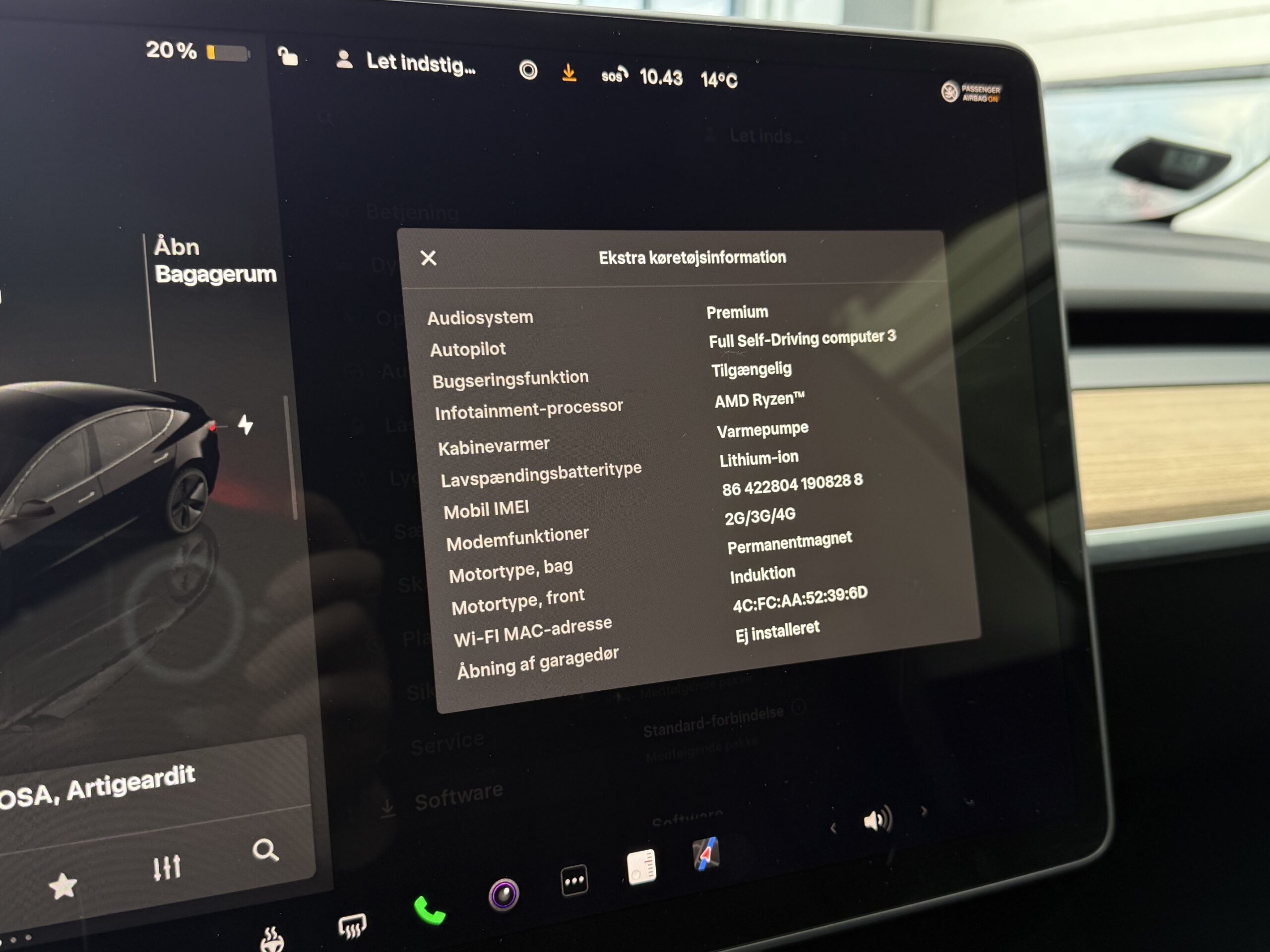 Tesla Model 3 Long Range AWD 4d