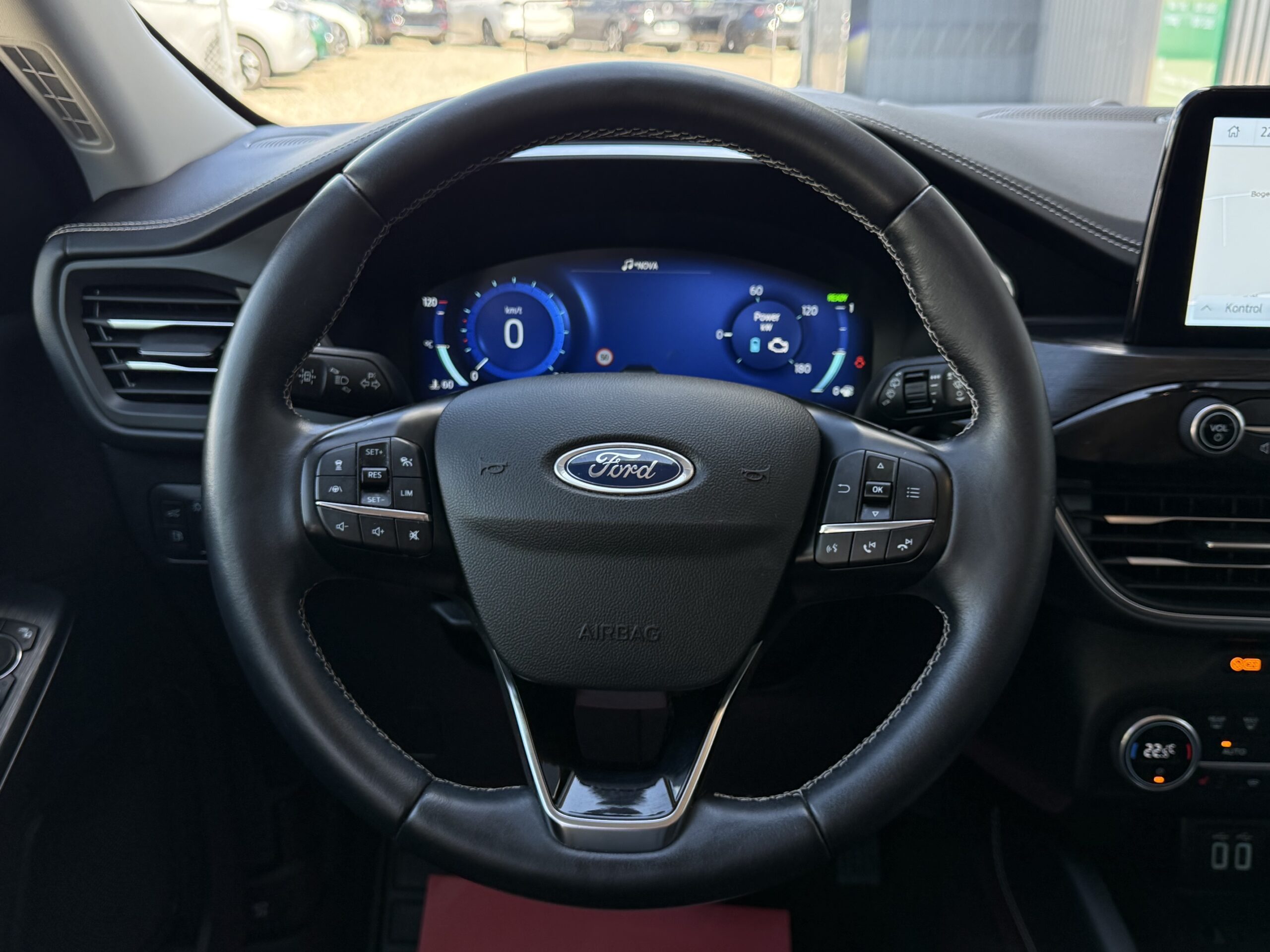 Ford Kuga 2,5 PHEV Vignale CVT 5d