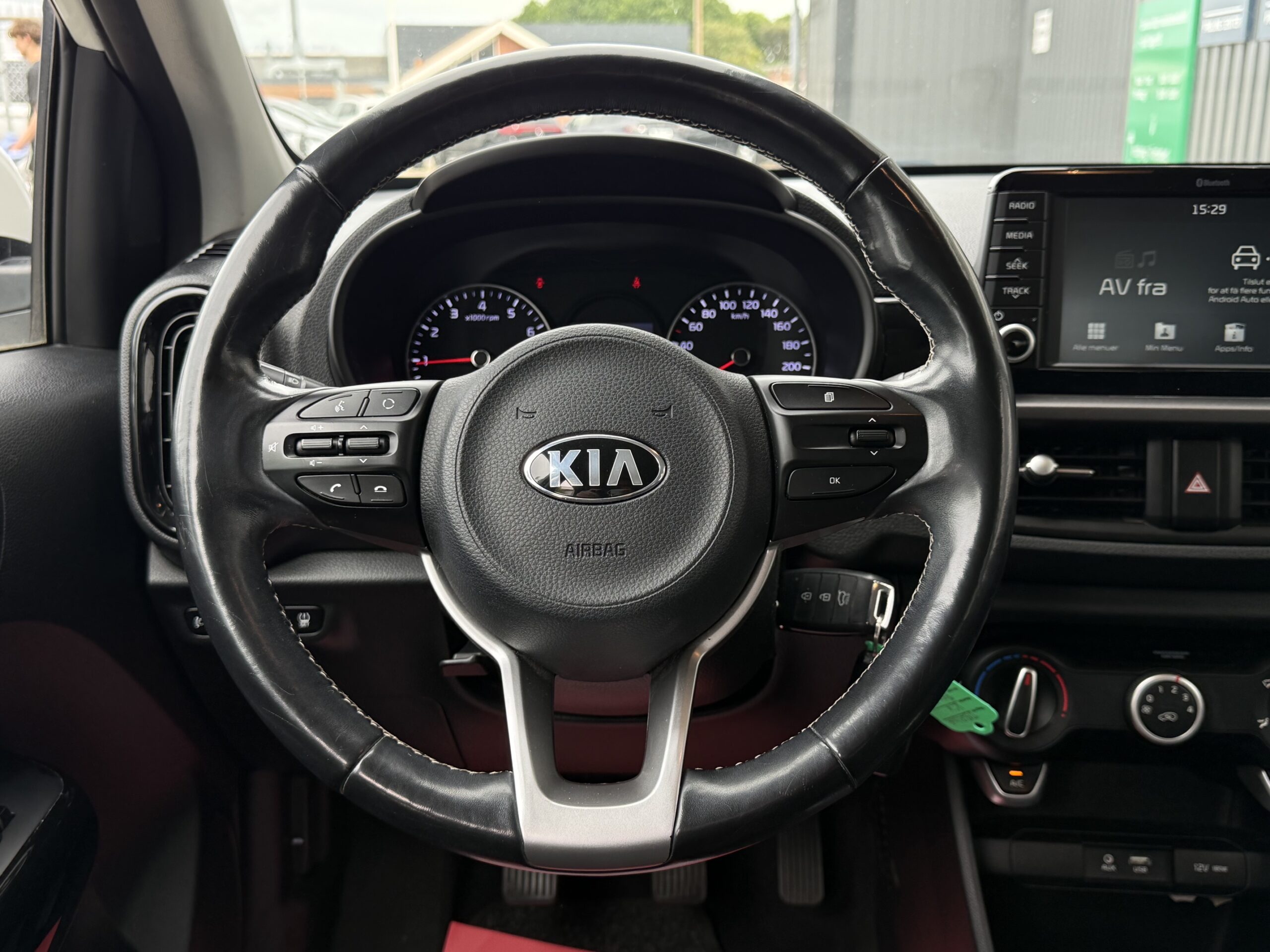 Kia Picanto 1,0 MPi Attraction 5d
