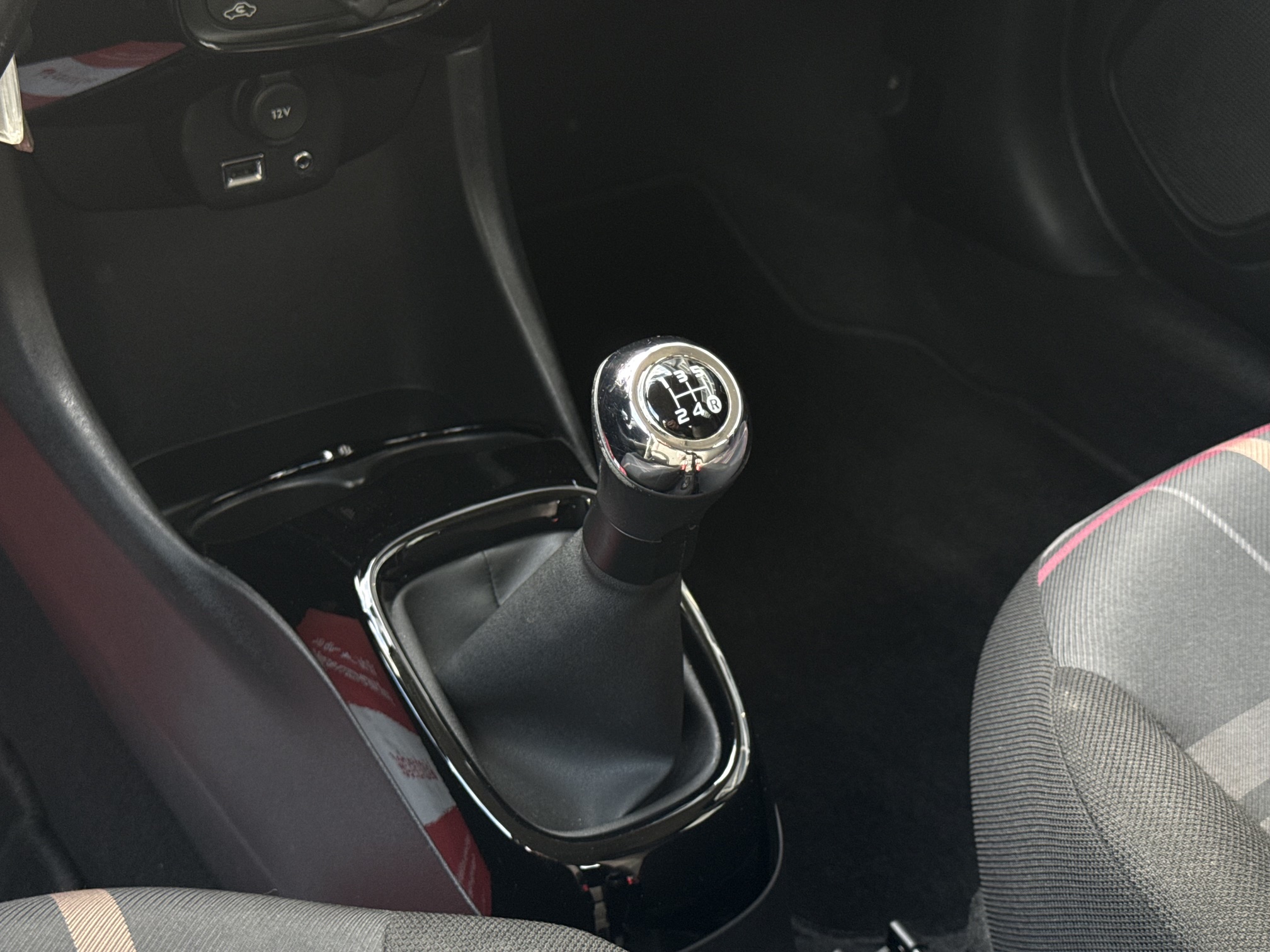 Peugeot 108 1,0 e-VTi 69 Allure 5d