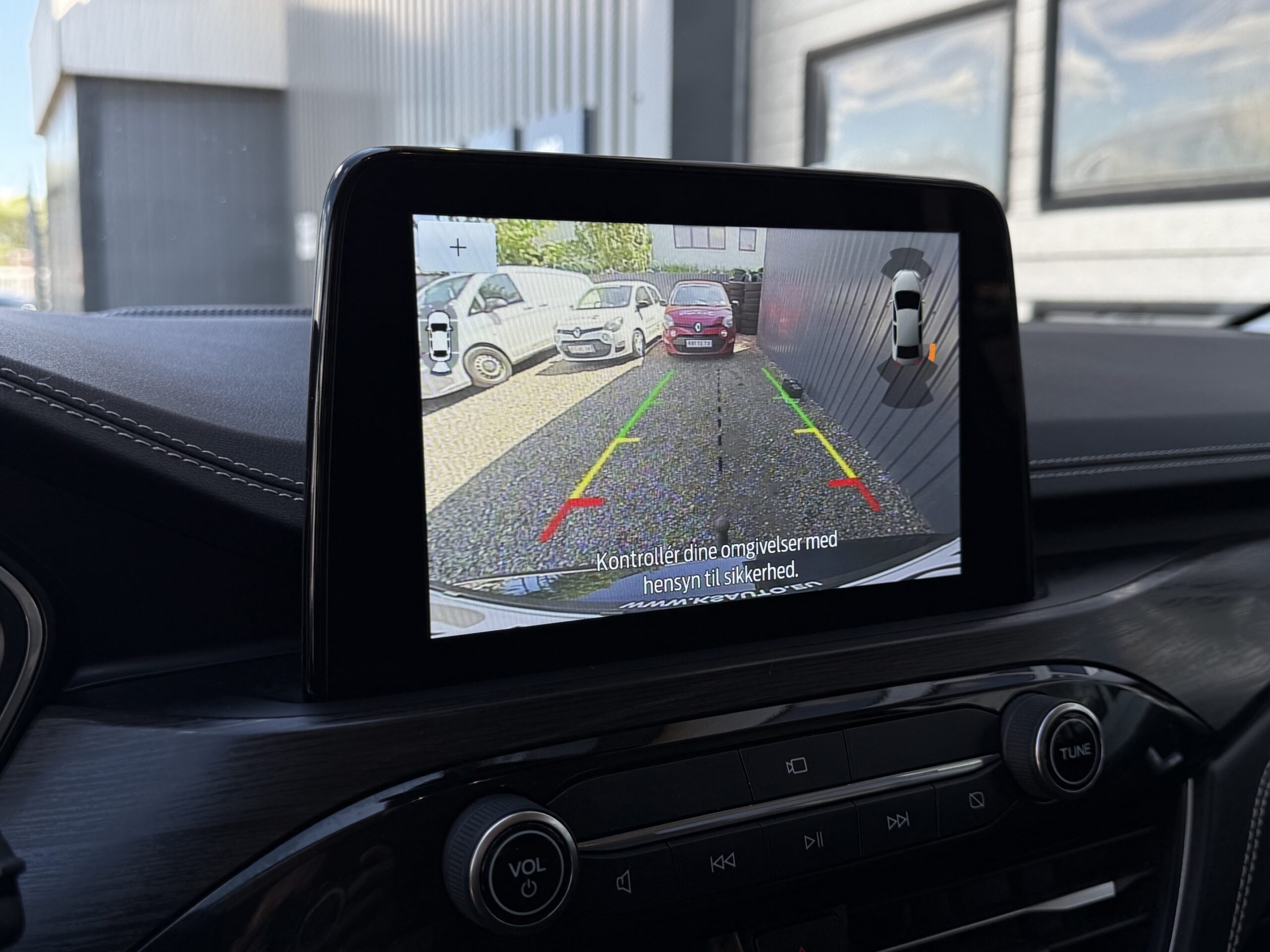 Ford Kuga 2,5 PHEV Vignale CVT 5d