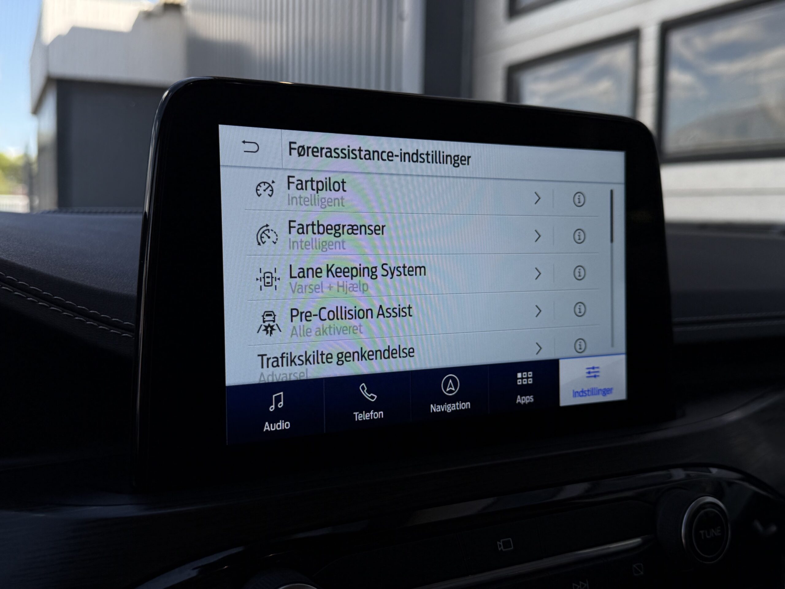 Ford Kuga 2,5 PHEV Vignale CVT 5d