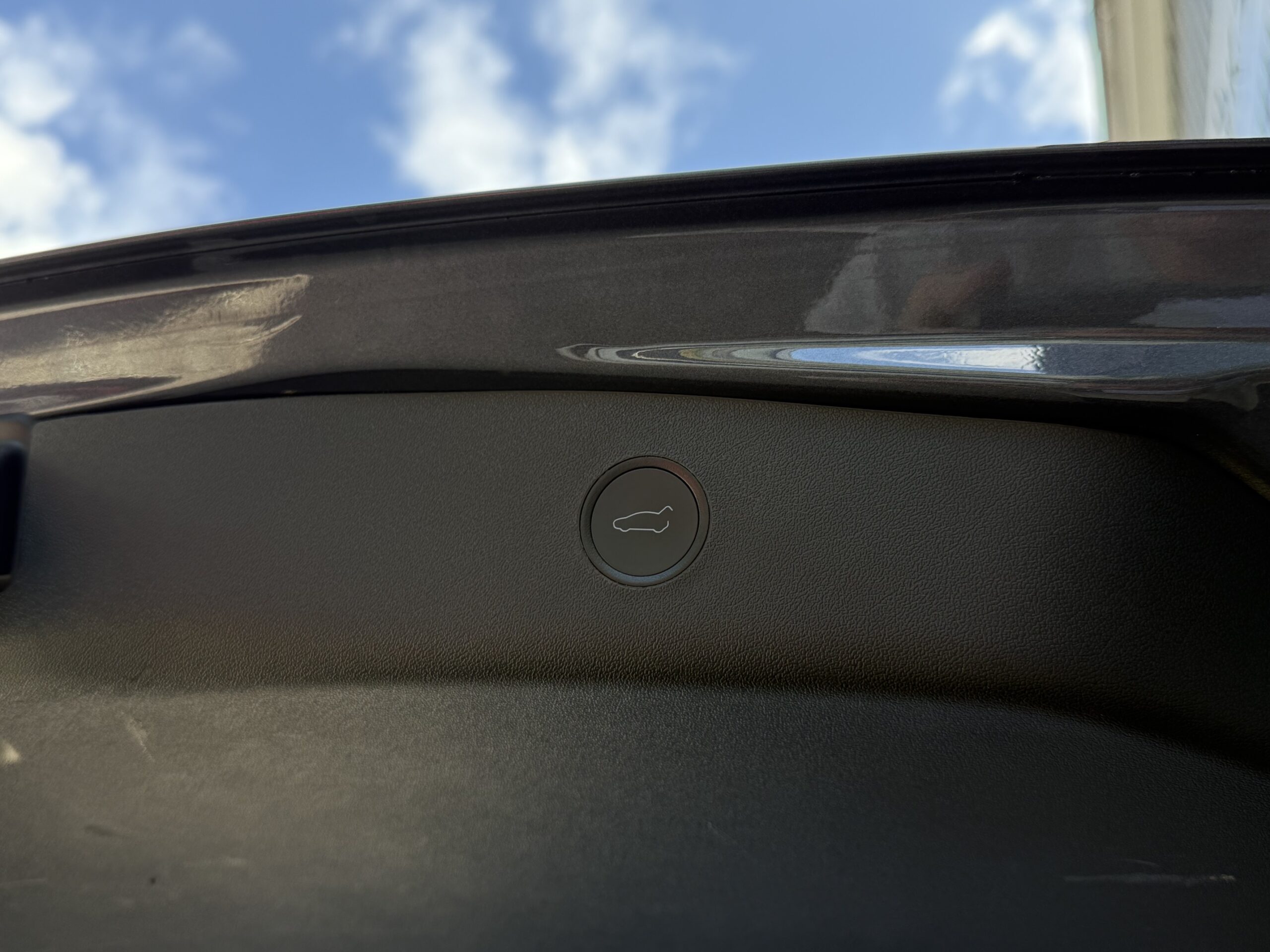 Tesla Model 3 Standard Range+ RWD 4d