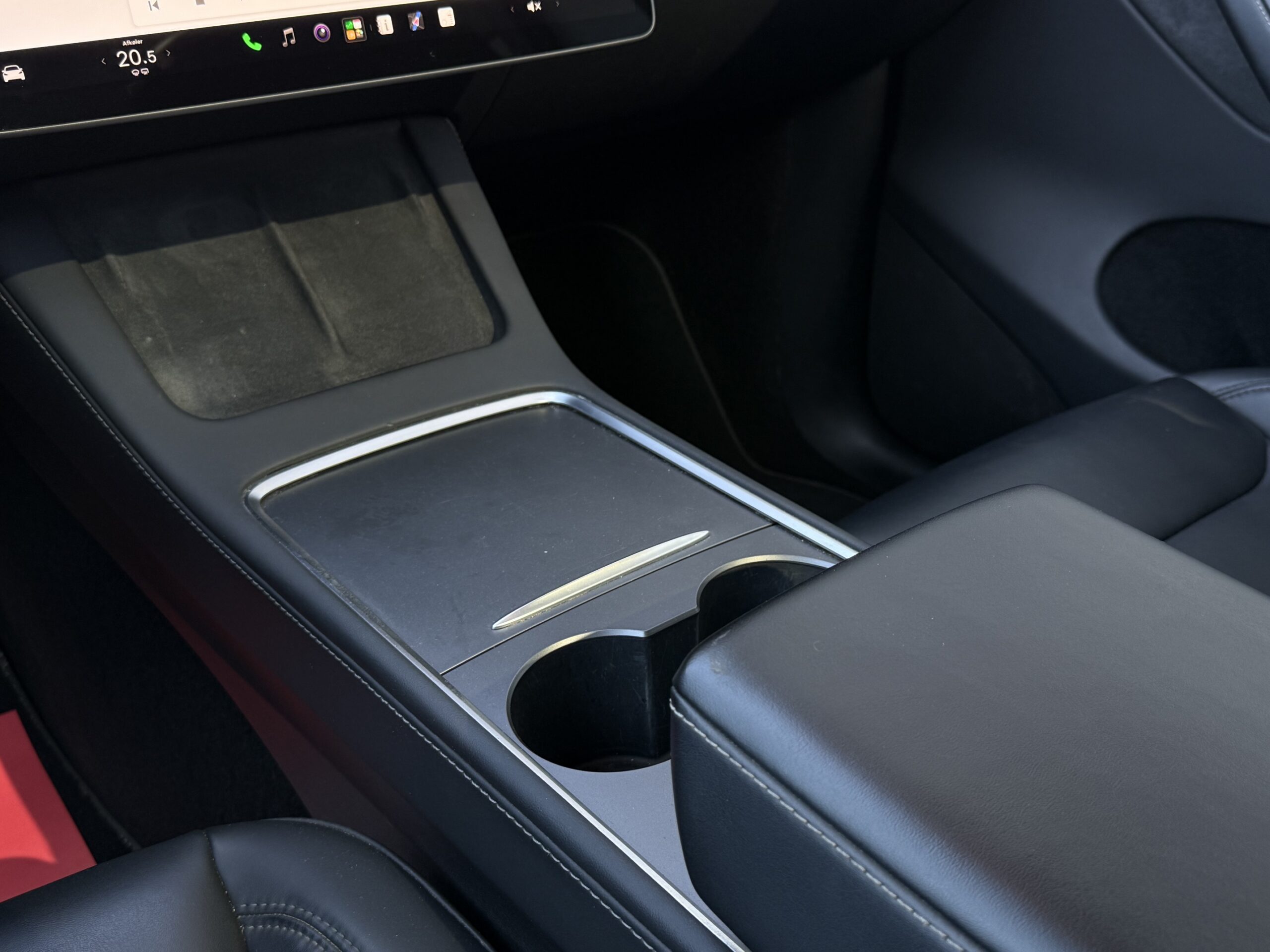 Tesla Model Y Long Range AWD 5d