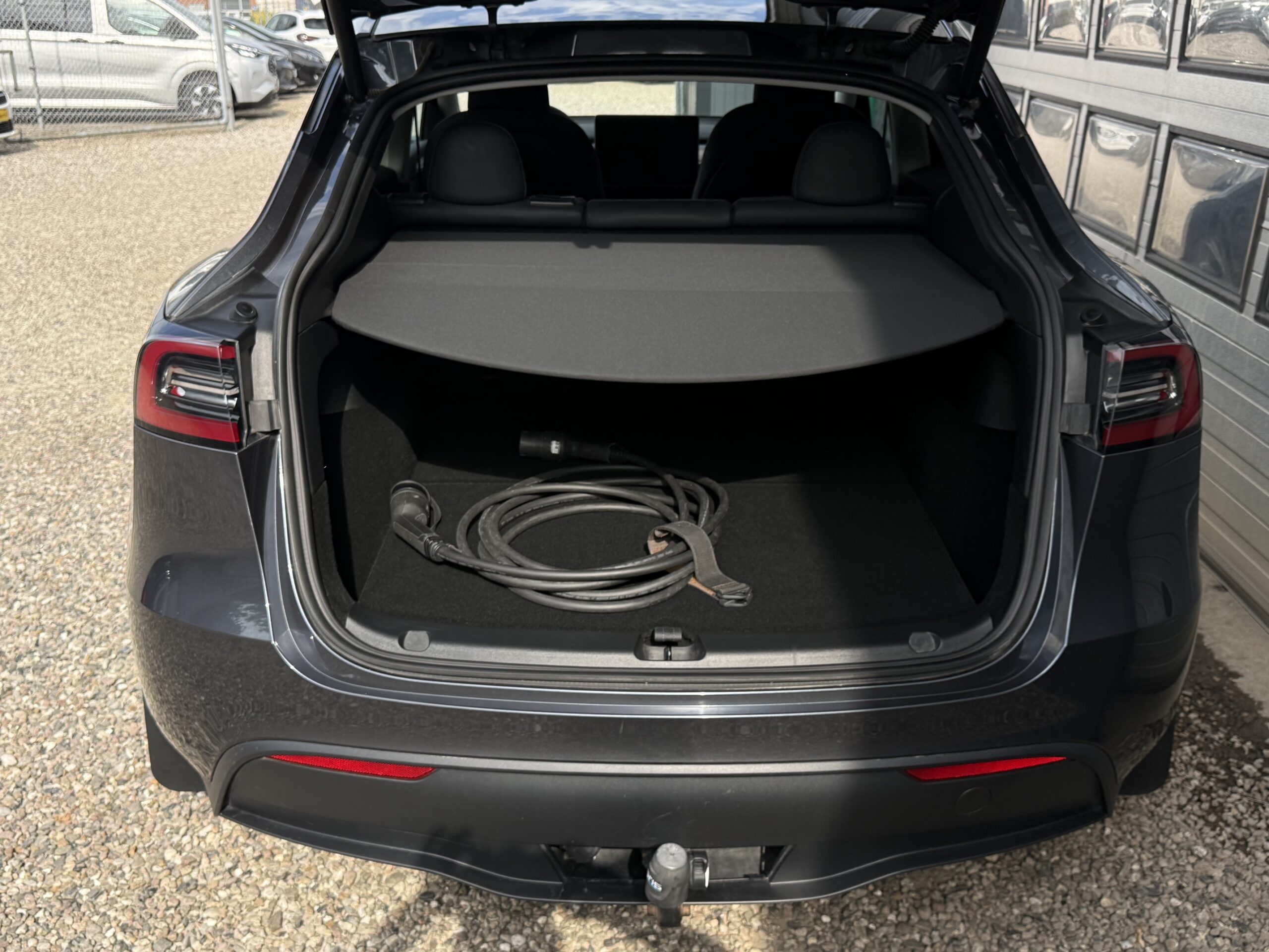 Tesla Model Y RWD 5d