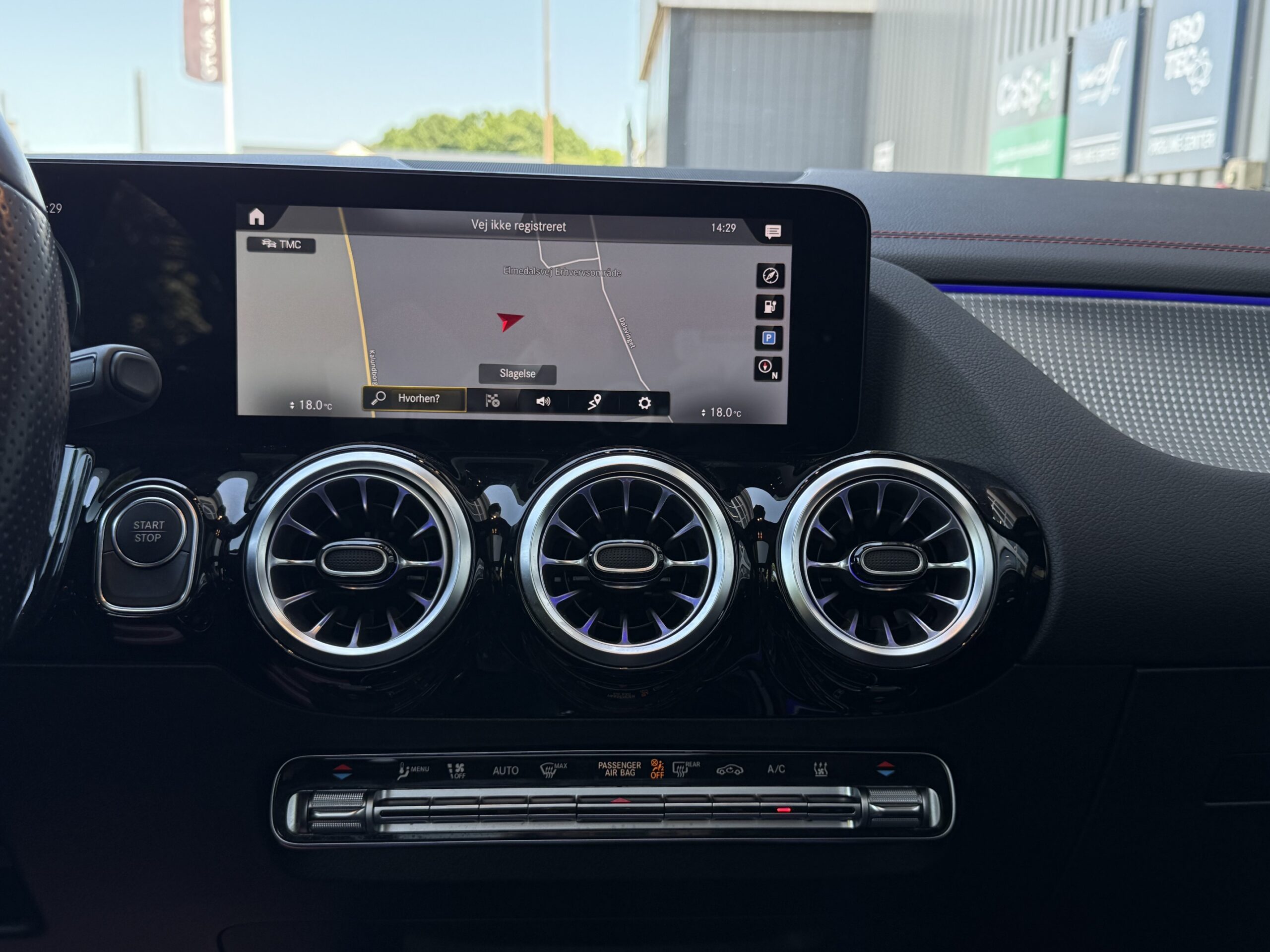 Mercedes EQA300 AMG Line 4Matic 5d