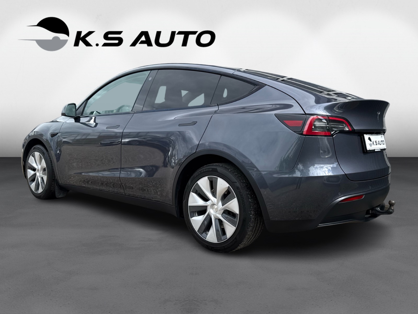 Tesla Model Y Long Range AWD 5d