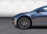 Tesla Model 3 Standard Range+ RWD 4d