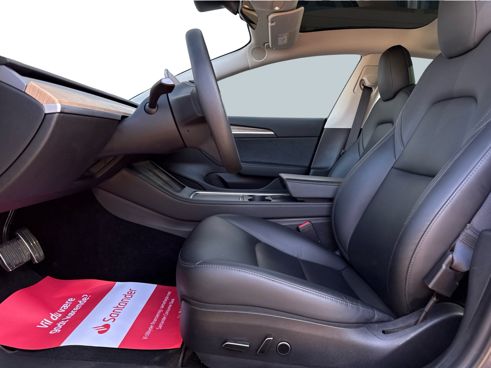 Tesla Model 3 Standard Range+ RWD 4d
