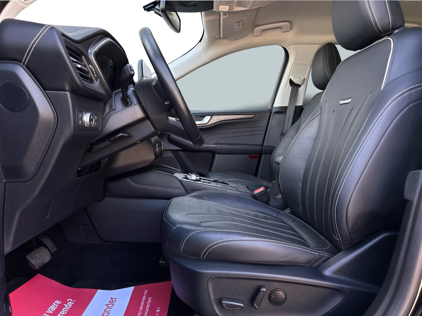 Ford Kuga 2,5 PHEV Vignale CVT 5d