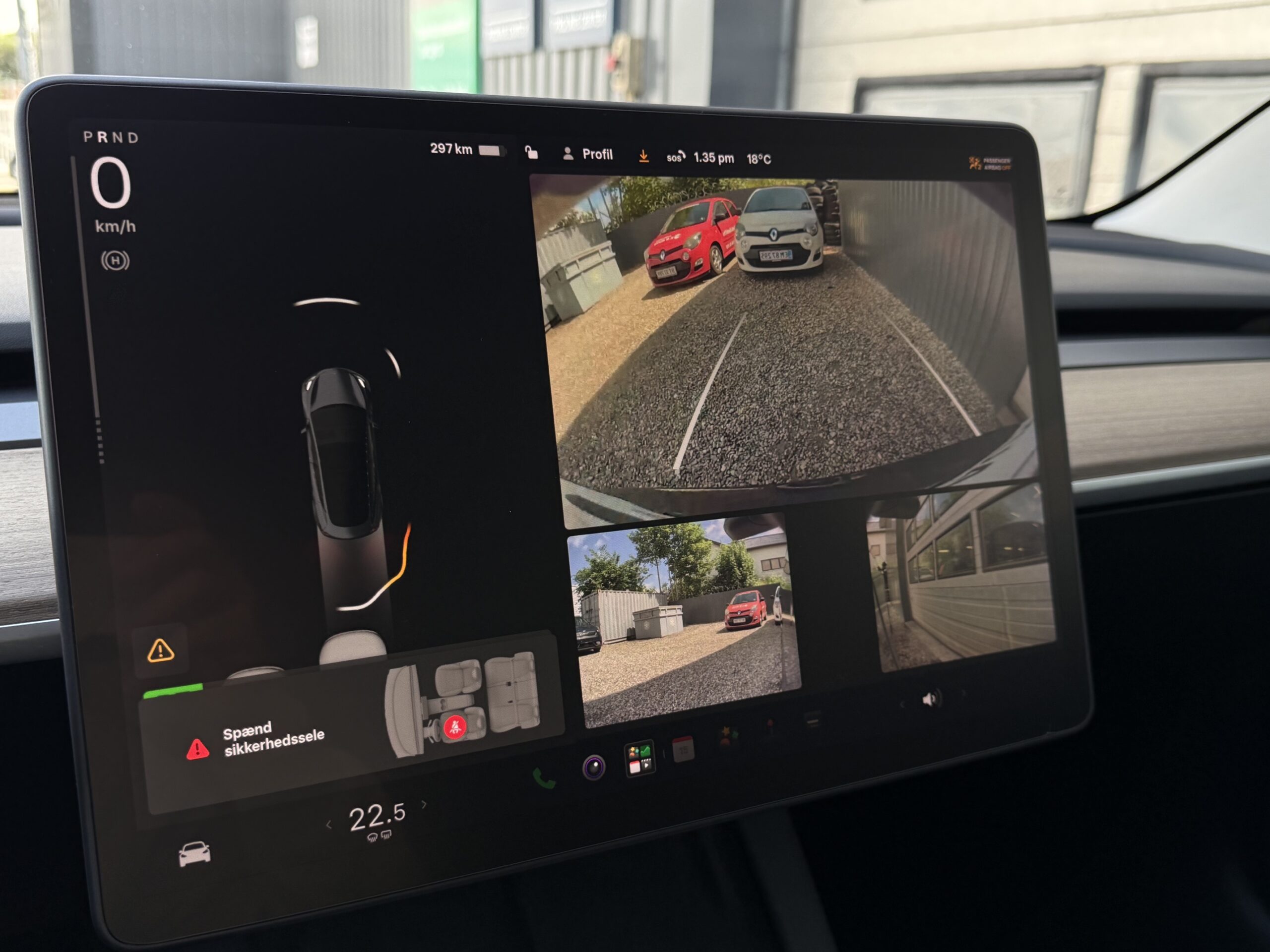 Tesla Model 3 Standard Range+ RWD 4d