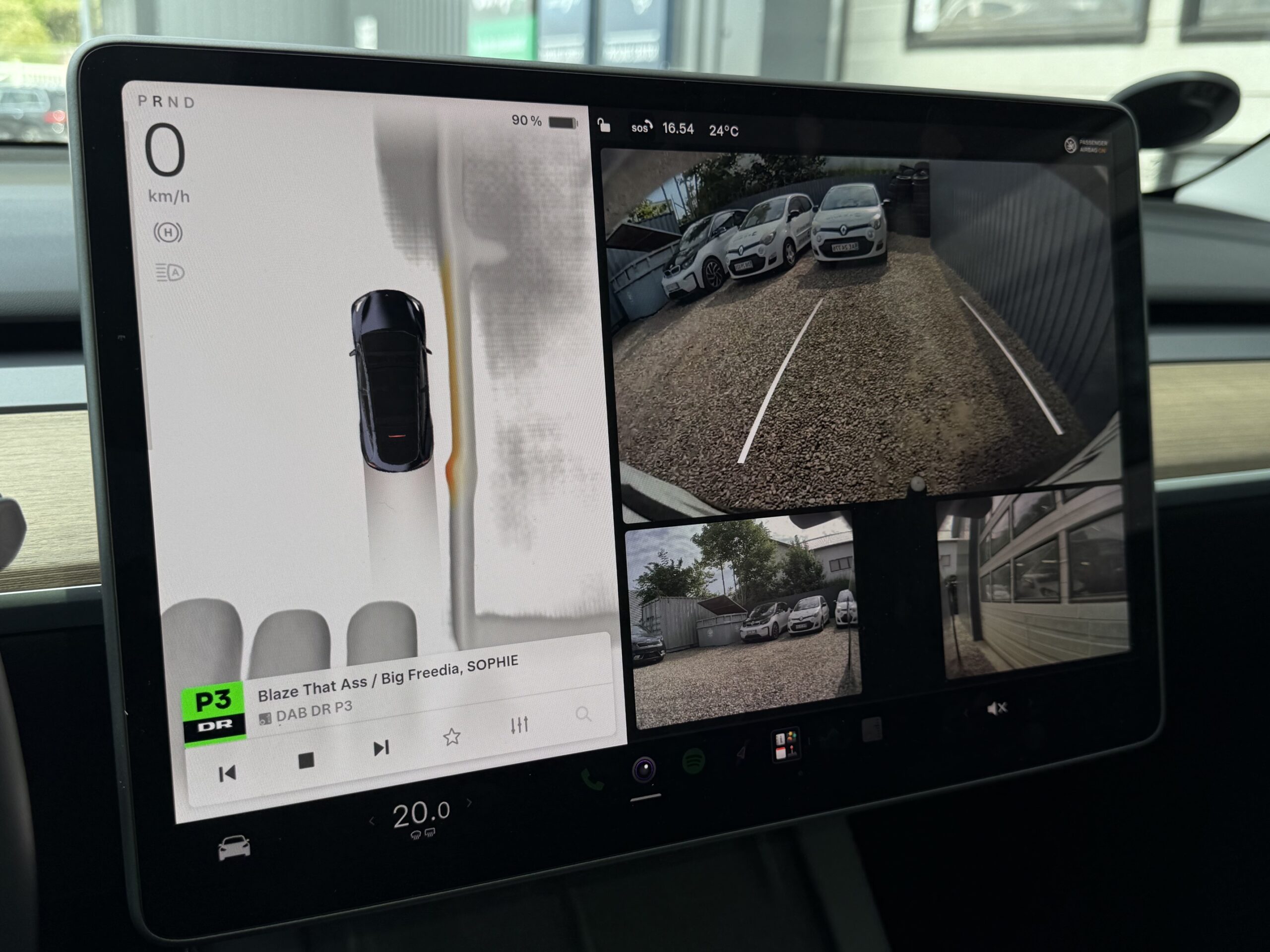 Tesla Model Y RWD 5d