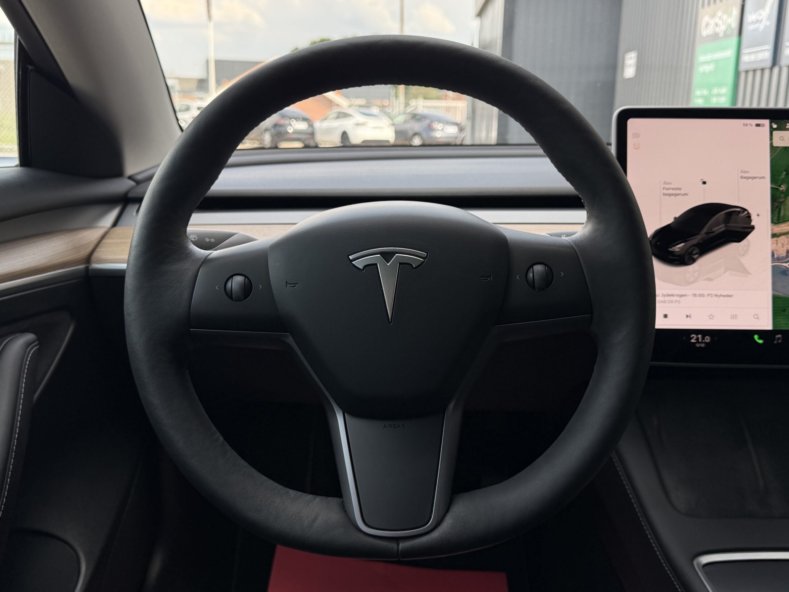 Tesla Model 3 Long Range AWD 4d