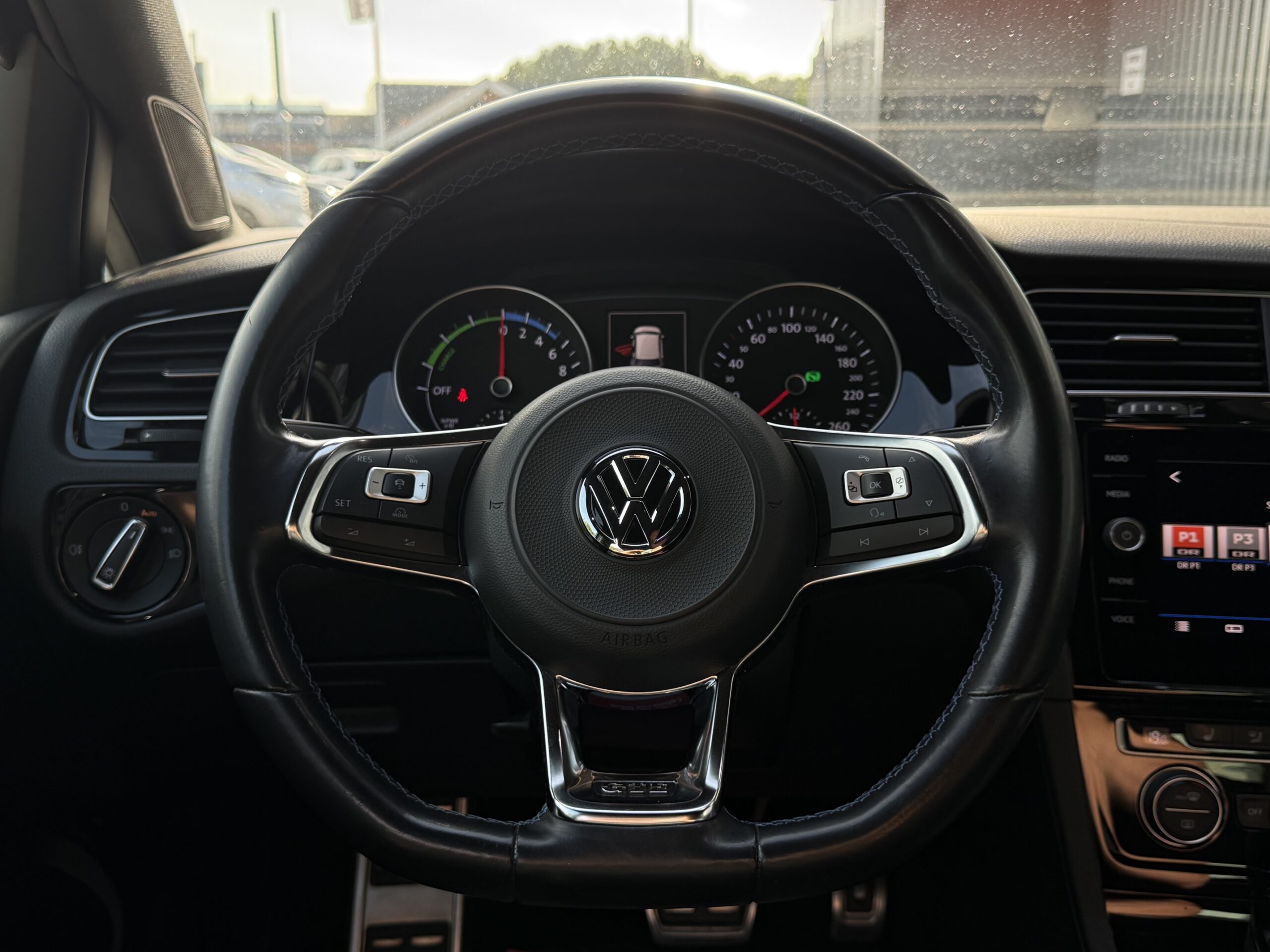 VW Golf VII 1,4 GTE DSG 5d