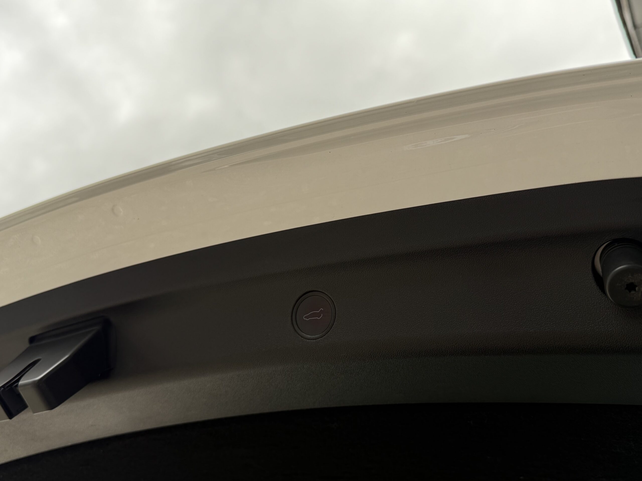 Tesla Model Y Long Range AWD 5d
