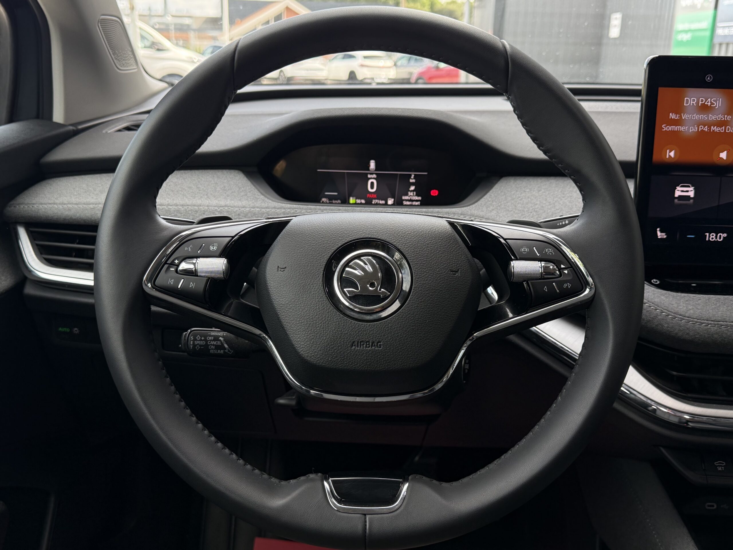 Skoda Enyaq 80 iV Plus 5d