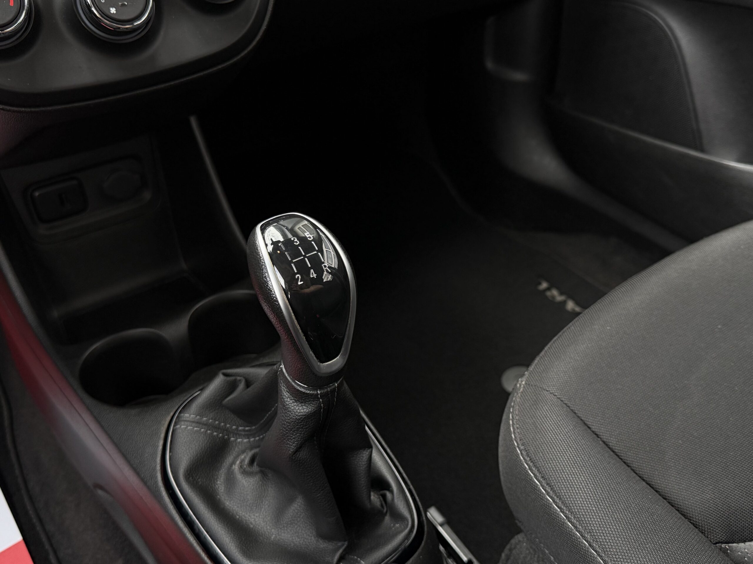 Opel Karl 1,0 Enjoy 5d
