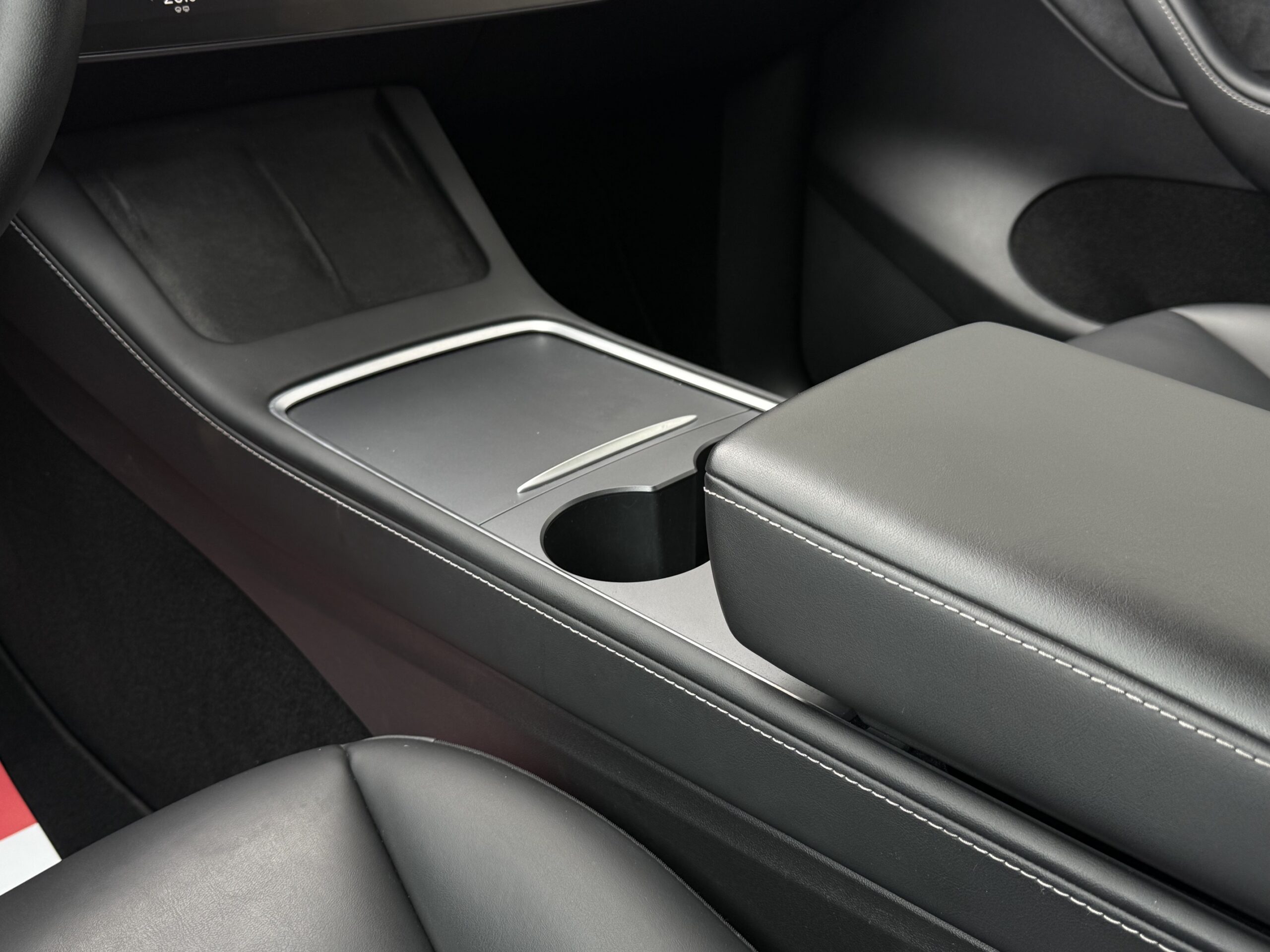 Tesla Model Y Long Range AWD 5d