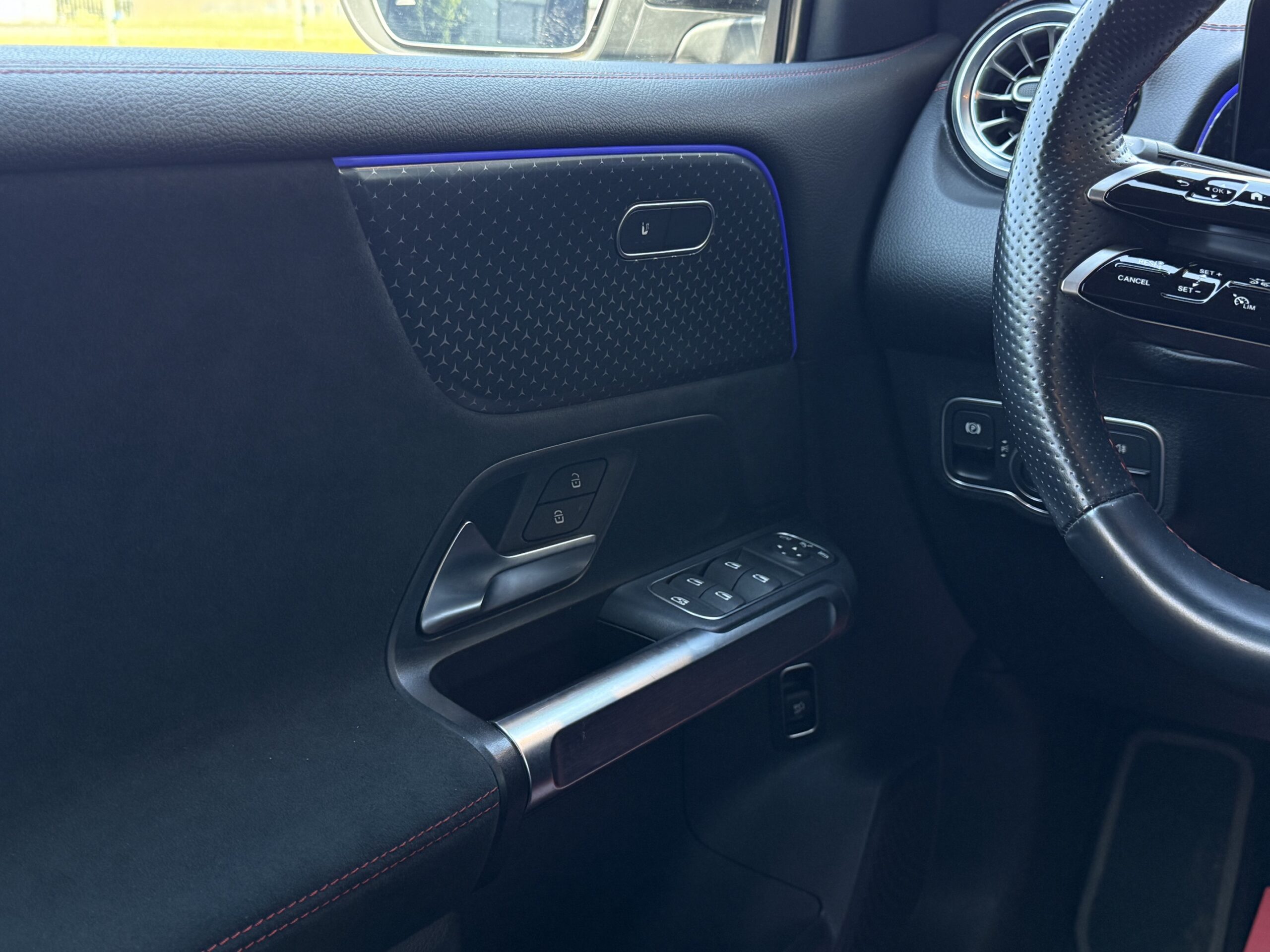 Mercedes EQB250+ AMG Line 5d