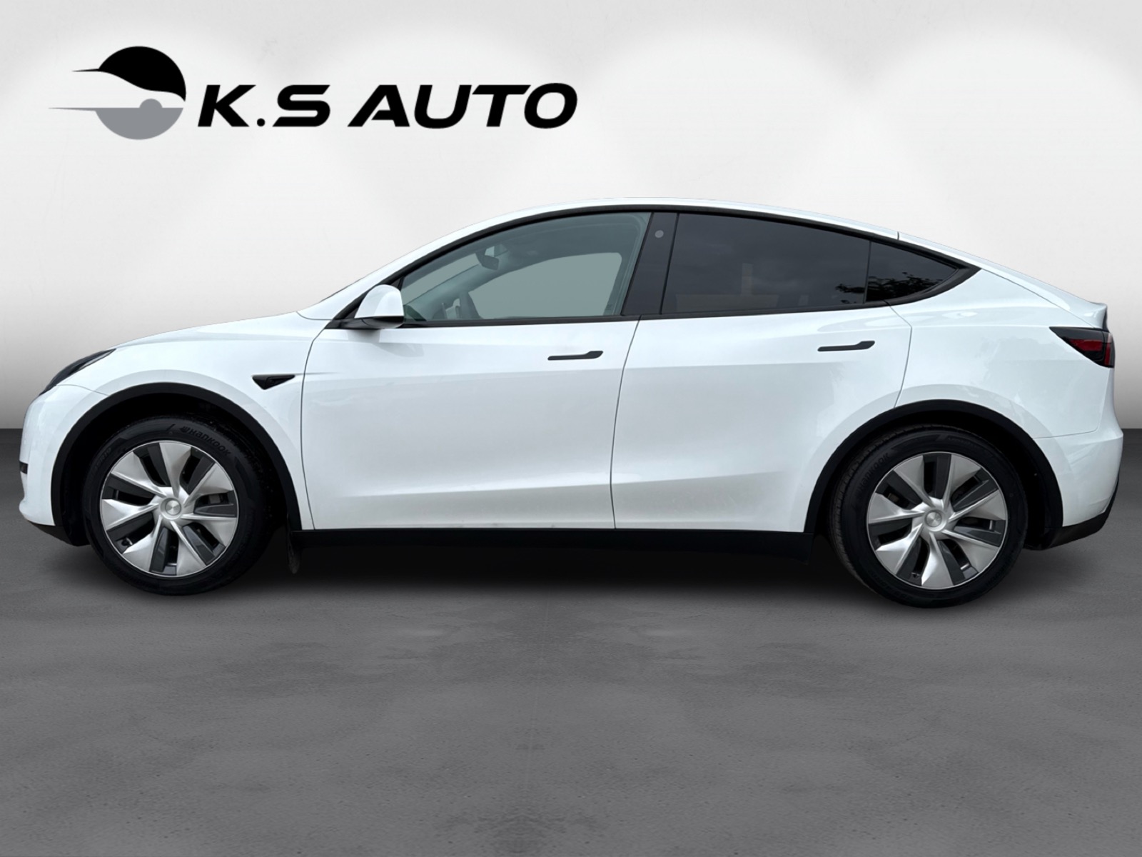 Tesla Model Y RWD 5d