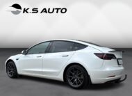 Tesla Model 3 Standard Range+ RWD 4d