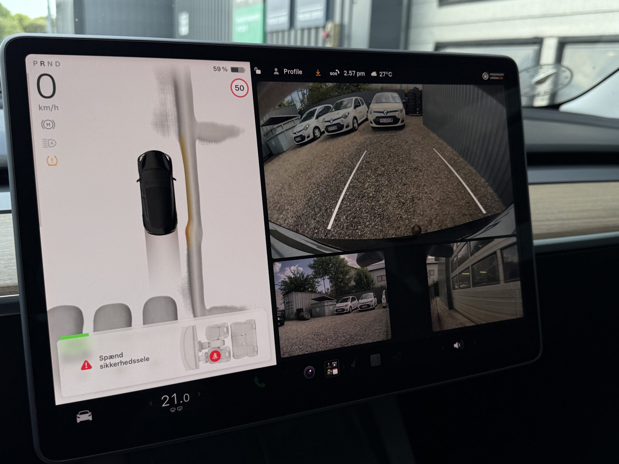 Tesla Model 3 Long Range AWD 4d