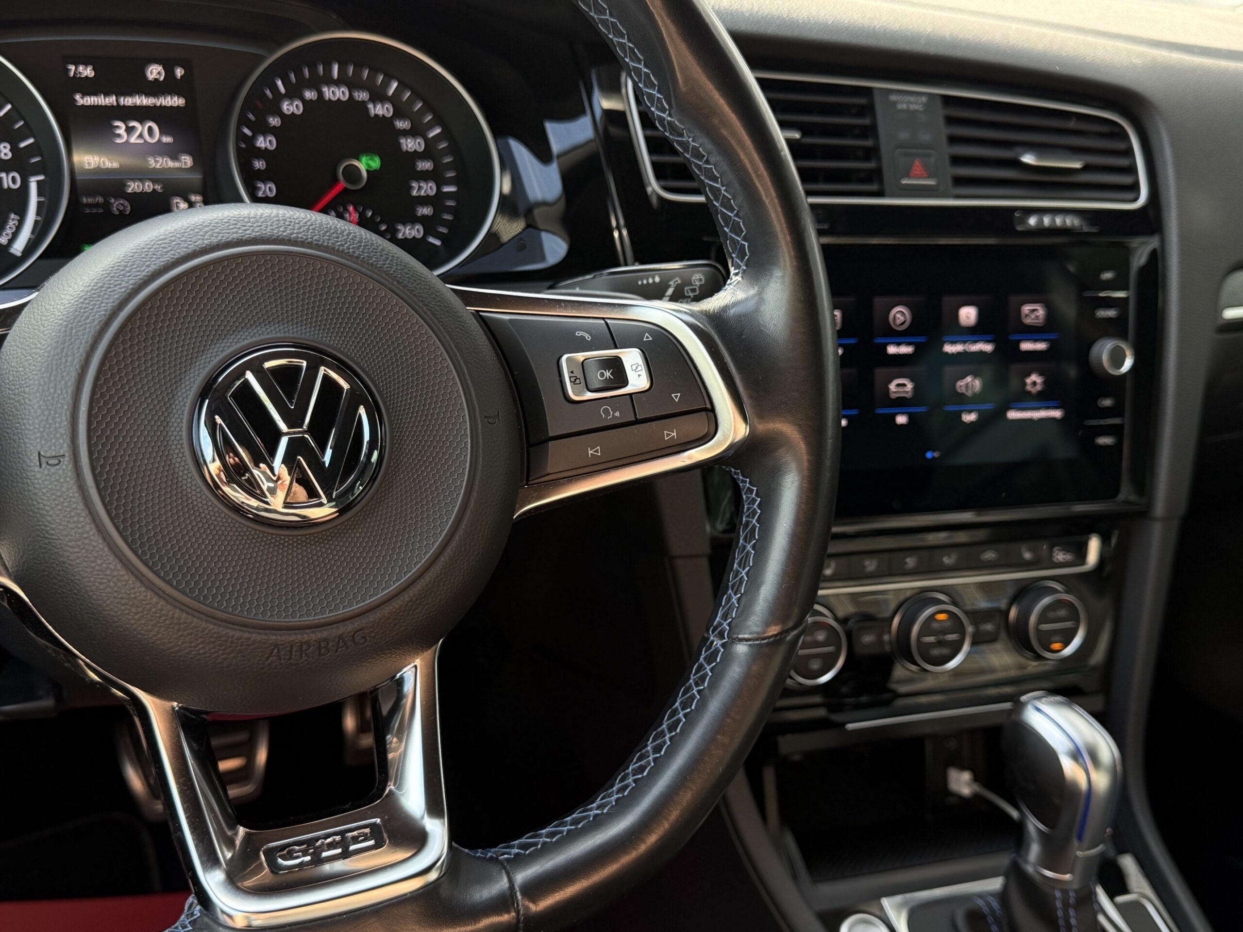 VW Golf VII 1,4 GTE DSG 5d