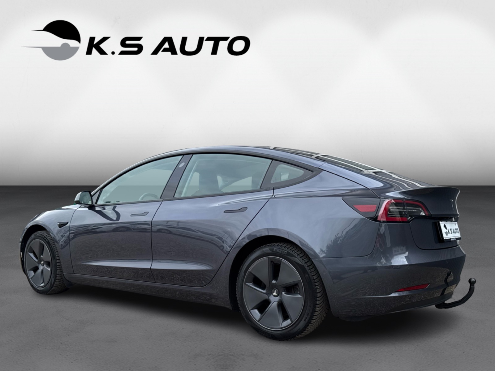 Tesla Model 3 RWD 4d