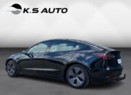 Tesla Model 3 Long Range AWD 4d