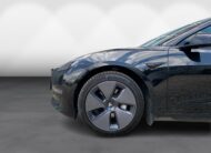 Tesla Model 3 Long Range AWD 4d