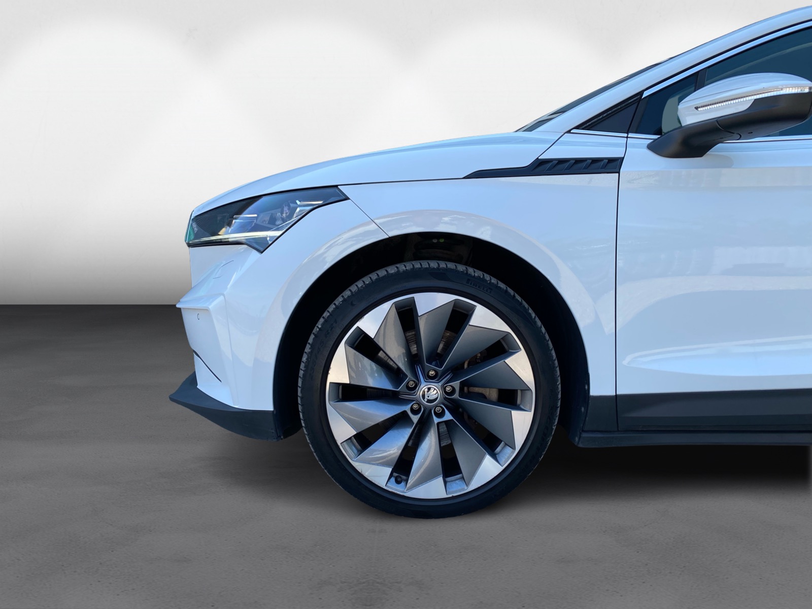 Skoda Enyaq 80 iV Selection Suite 5d
