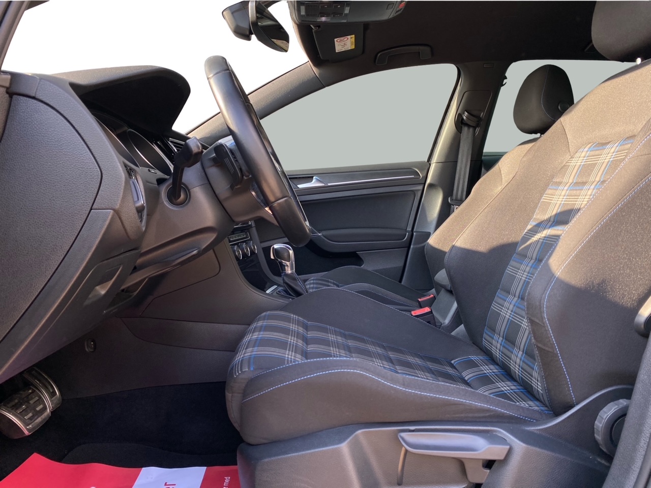 VW Golf VII 1,4 GTE DSG 5d