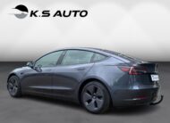 Tesla Model 3 Long Range AWD 4d