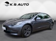 Tesla Model 3 Long Range AWD 4d