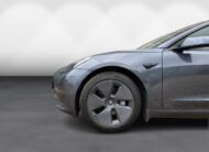 Tesla Model 3 Long Range AWD 4d