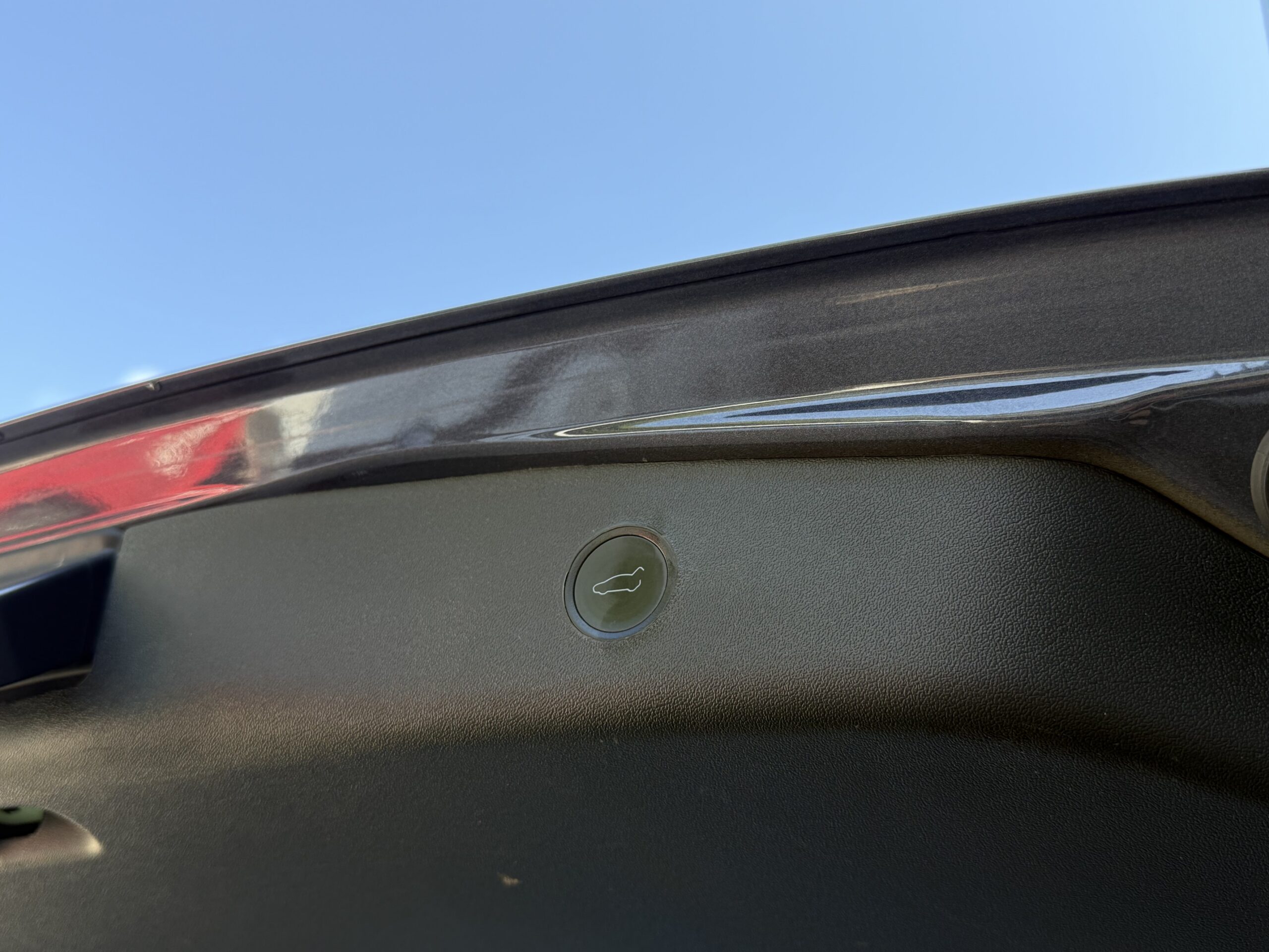 Tesla Model 3 Long Range AWD 4d