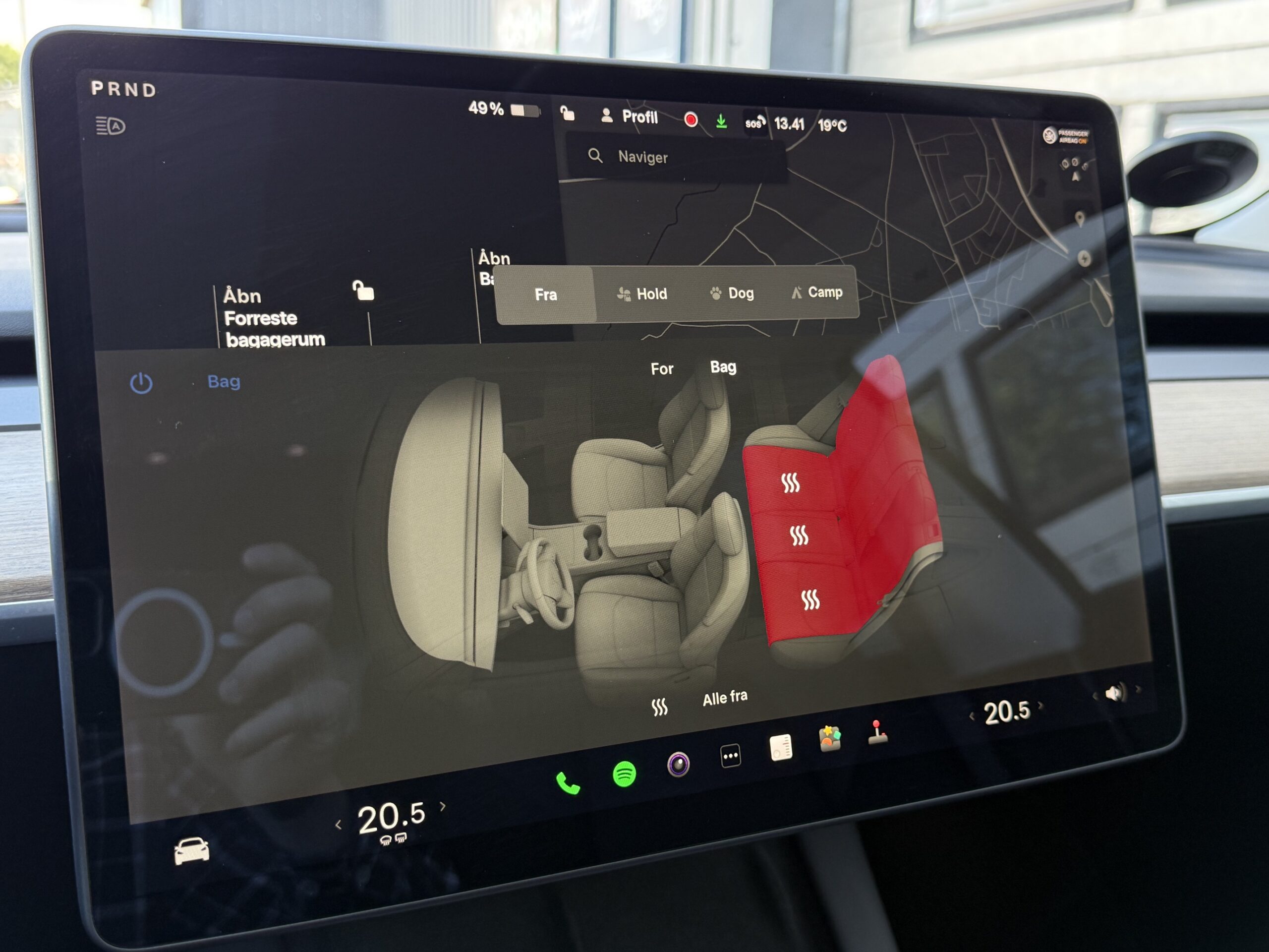 Tesla Model 3 Long Range AWD 4d