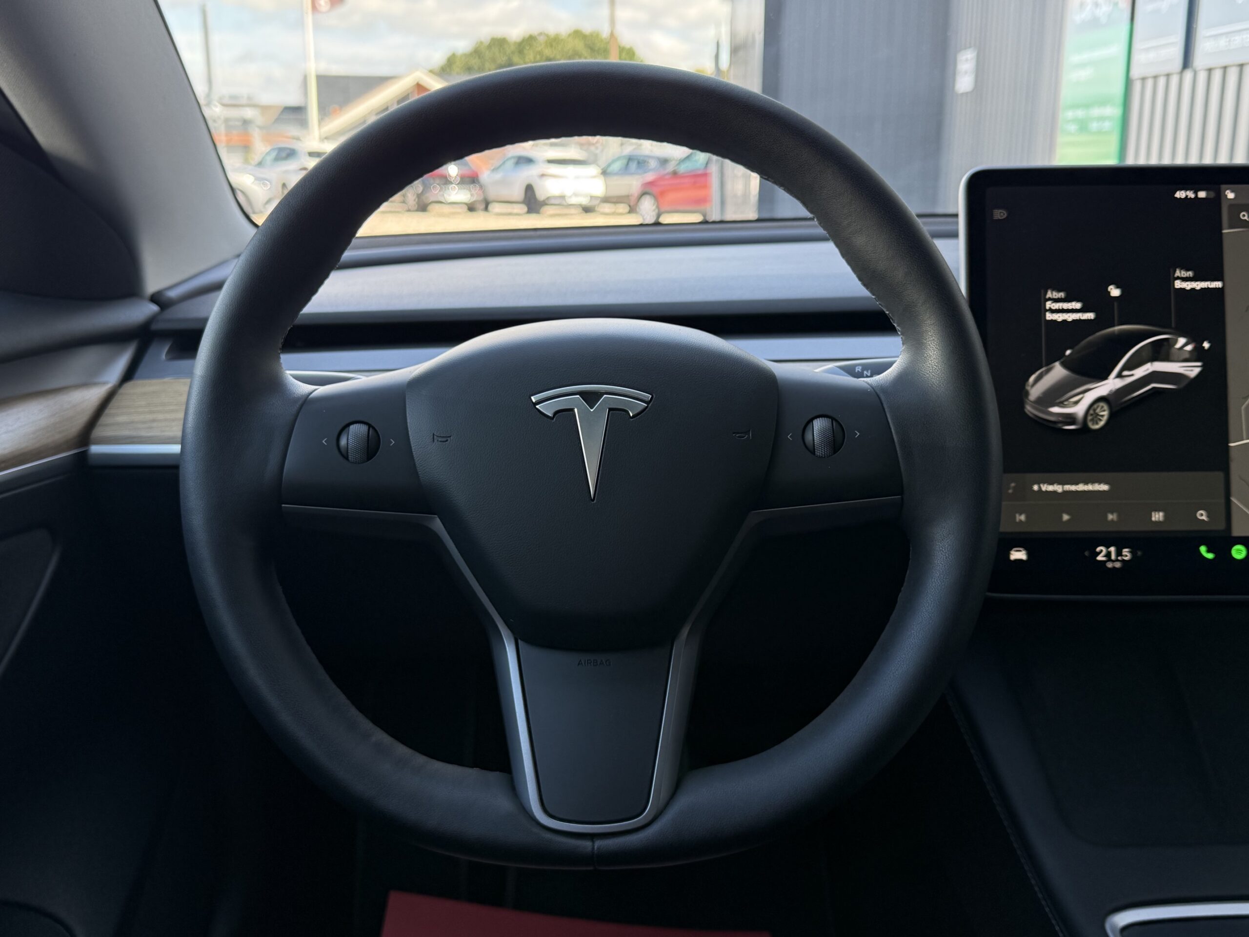 Tesla Model 3 Long Range AWD 4d