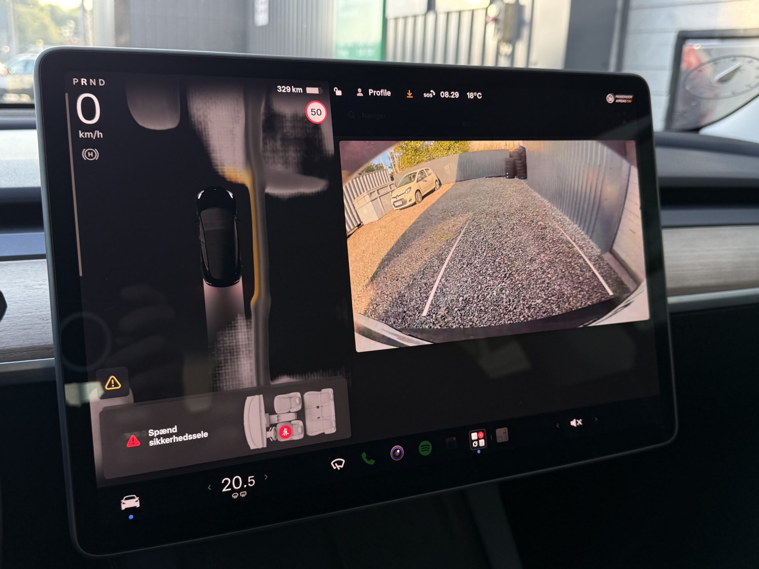 Tesla Model 3 RWD 4d