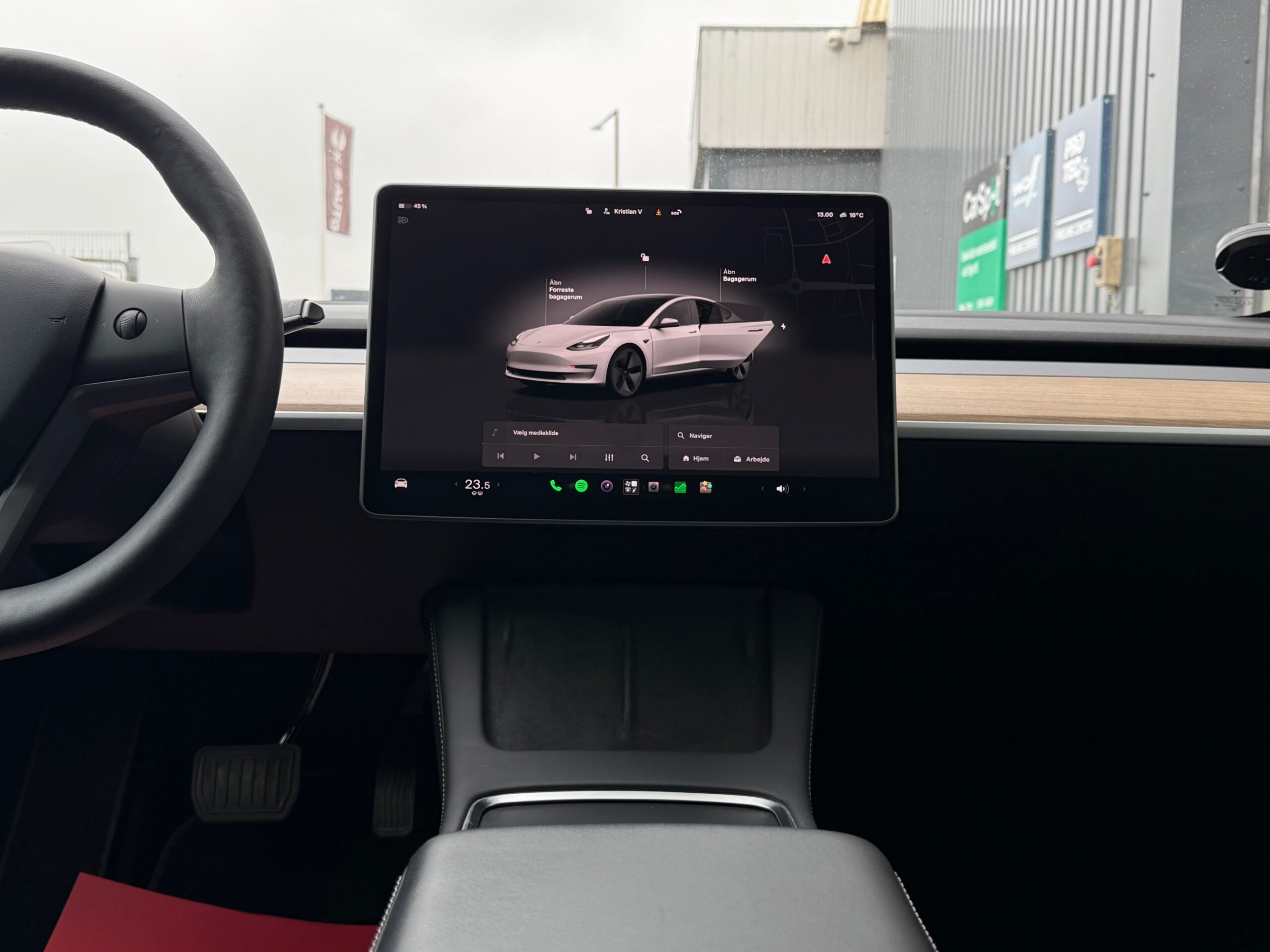 Tesla Model 3 RWD 4d