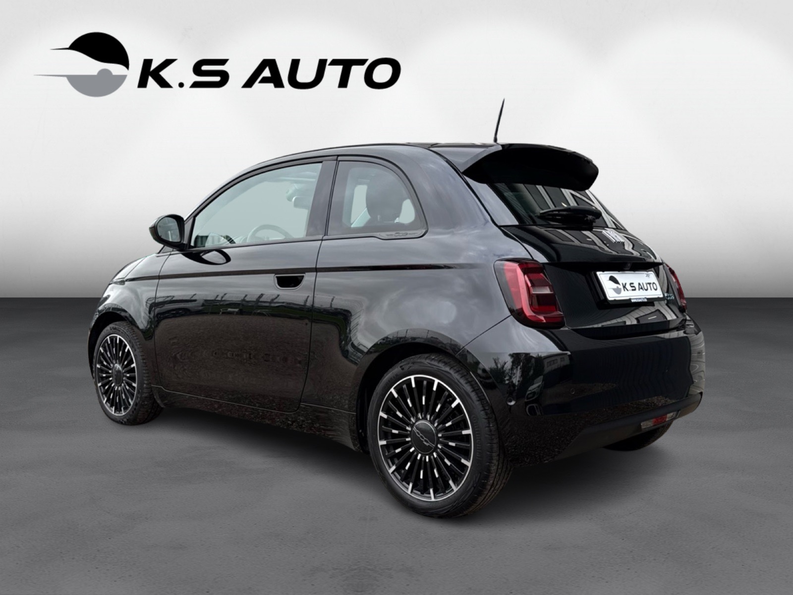 Fiat 500e 42 Icon 3d