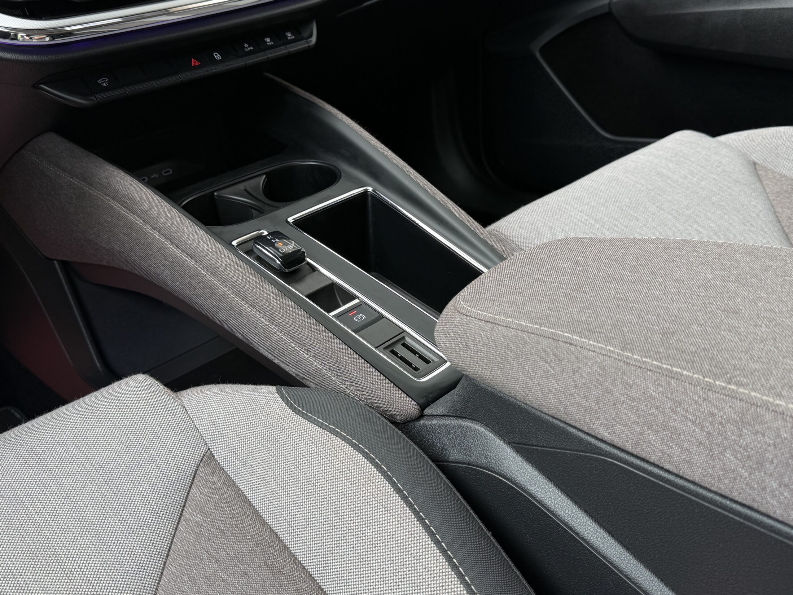 Skoda Enyaq 60 iV Loft 5d