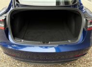 Tesla Model 3 Long Range AWD 4d