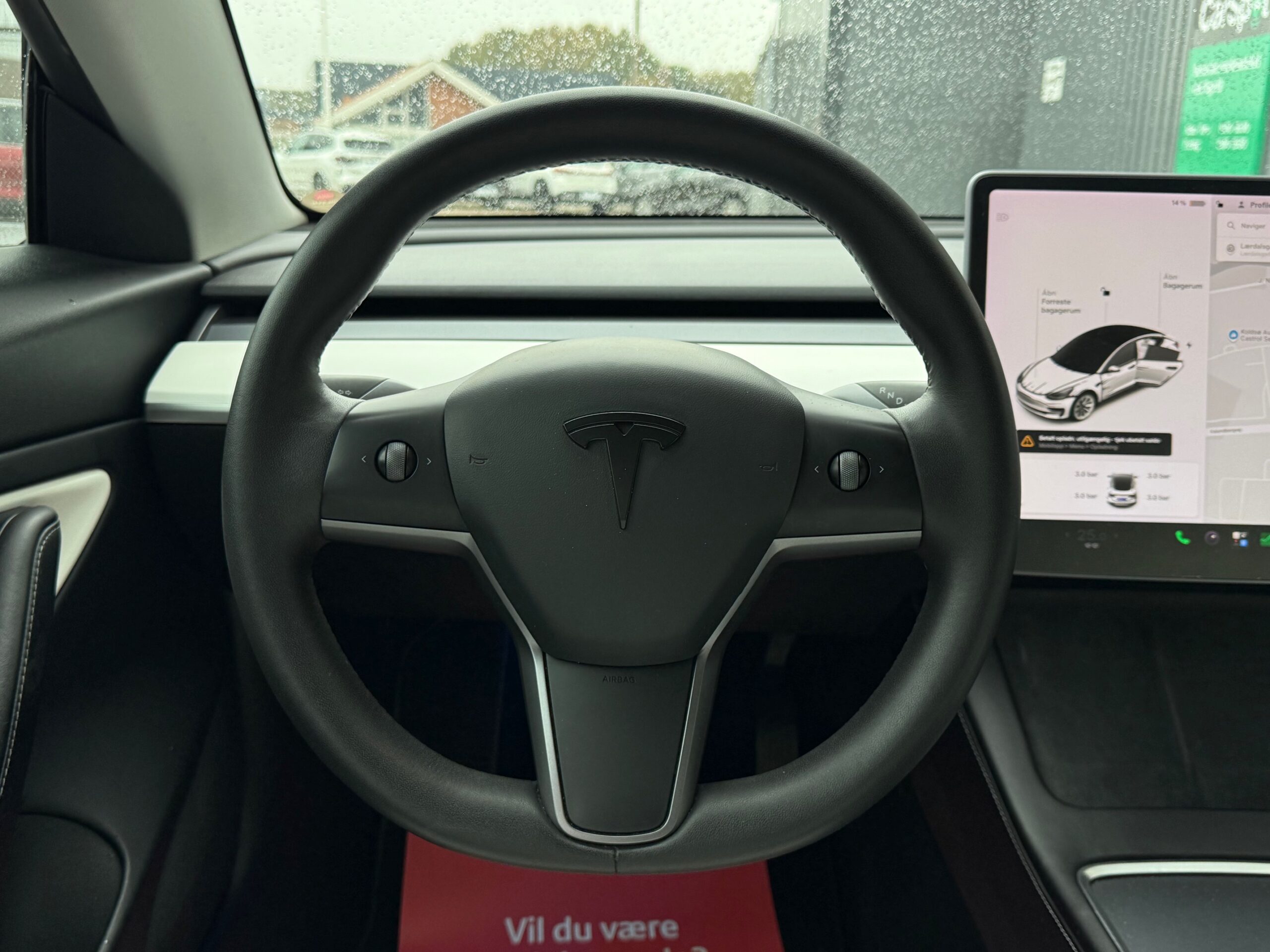 Tesla Model 3 Long Range AWD 4d