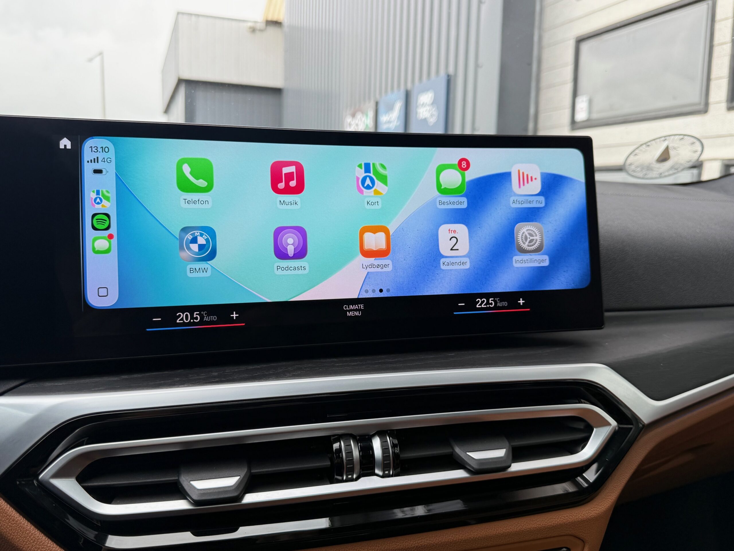 BMW i4 eDrive40 Charged 5d